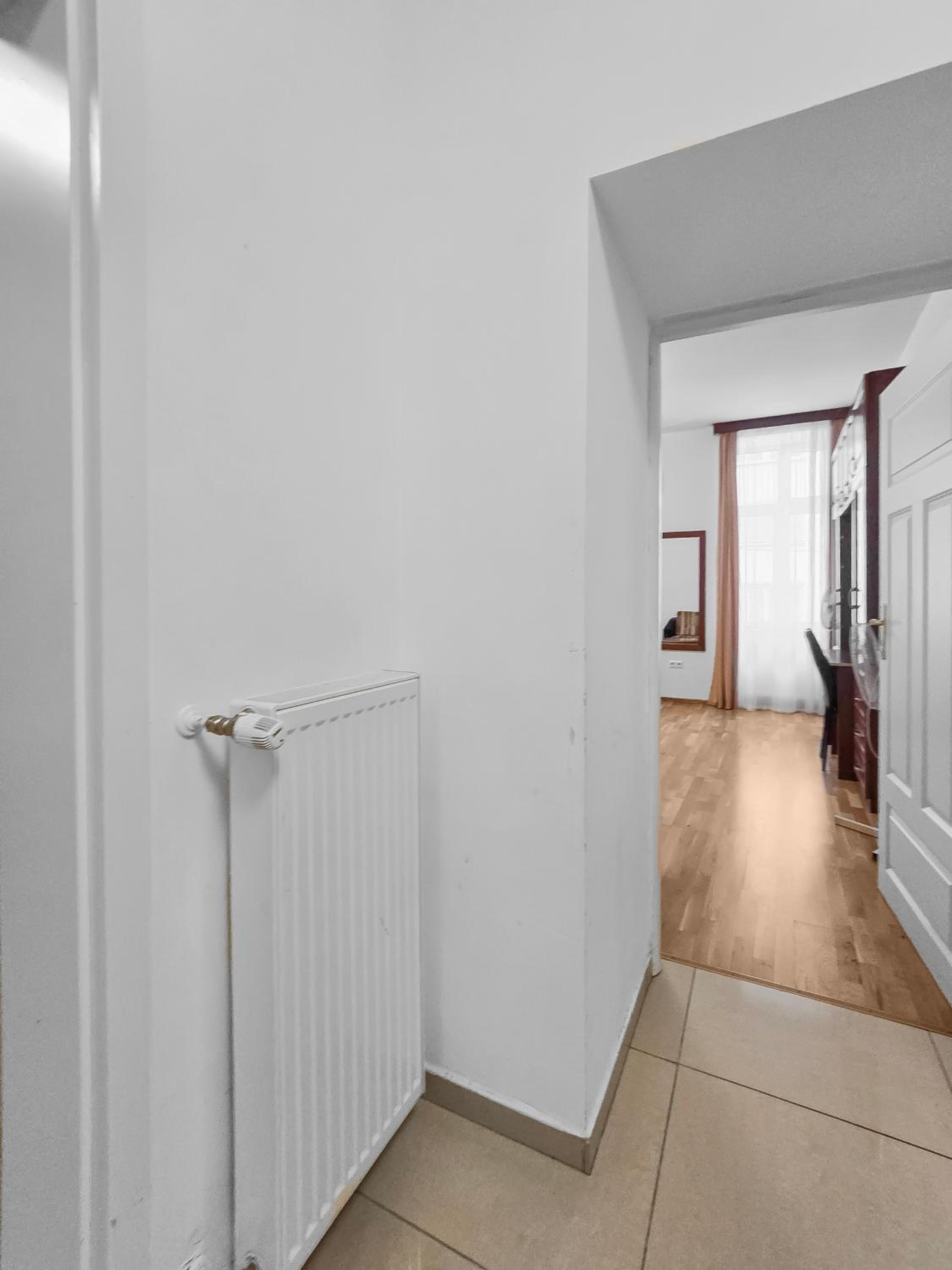 Spacious 3-Bedroom Retreat with Balcony for 8 Near Millennium Tower