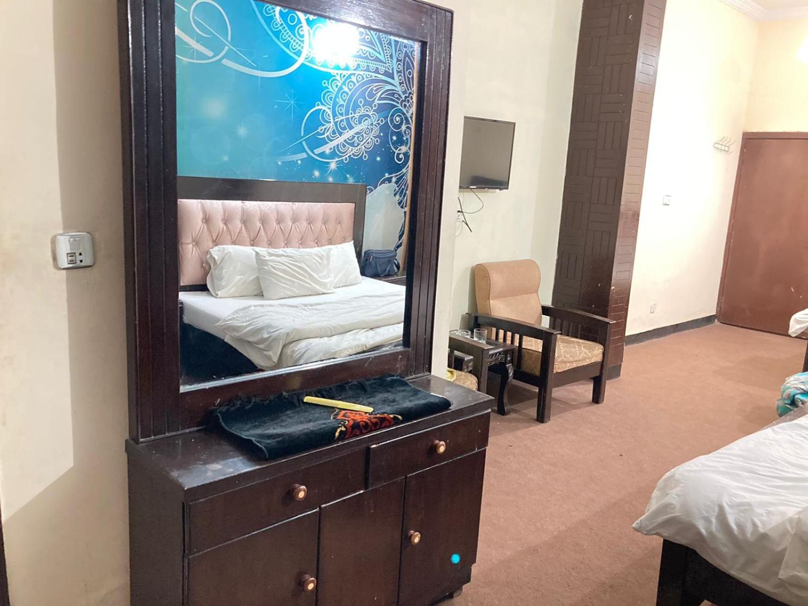 hotel room