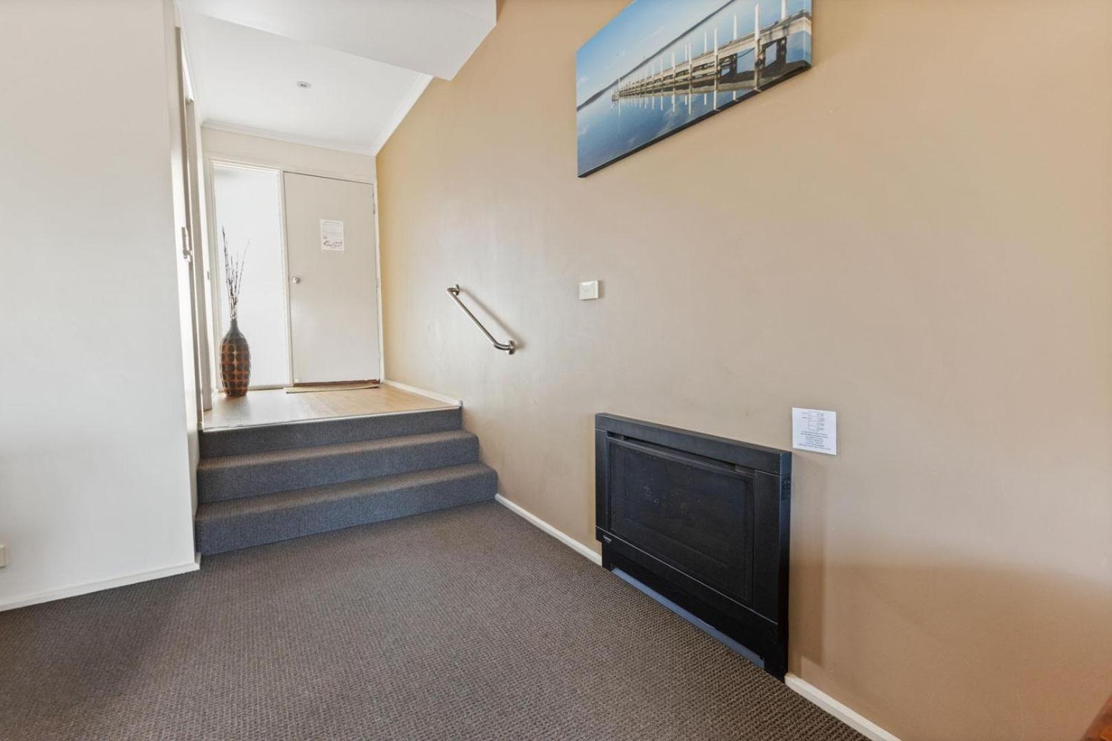 Huon - Waterfront Retreat