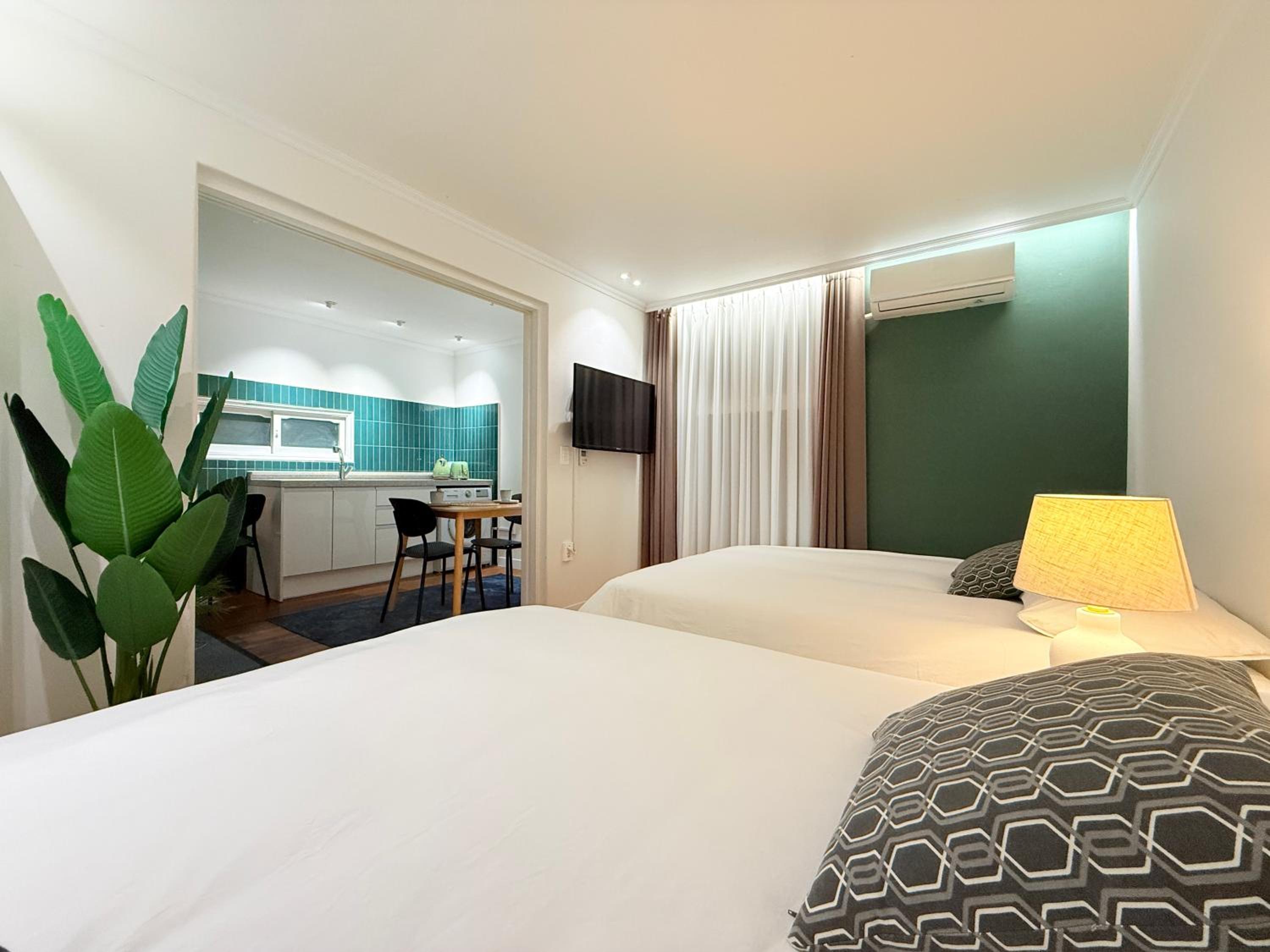 hotel room
