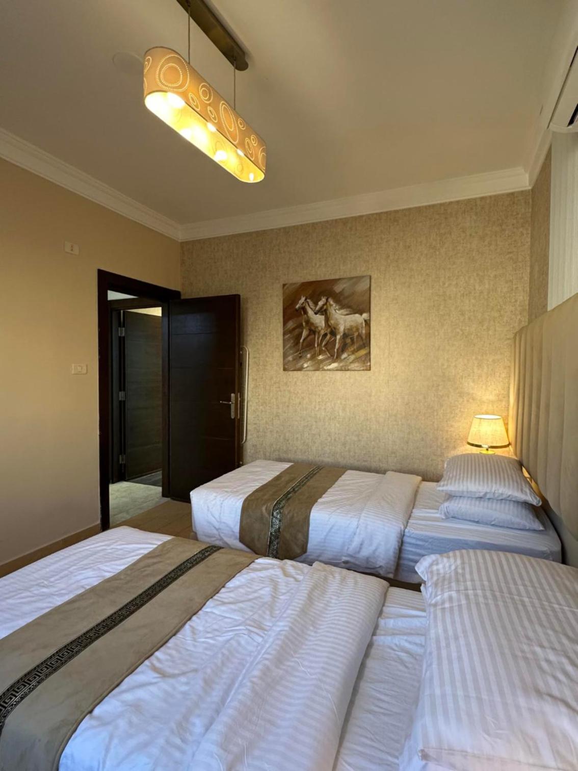 Janty Apartments