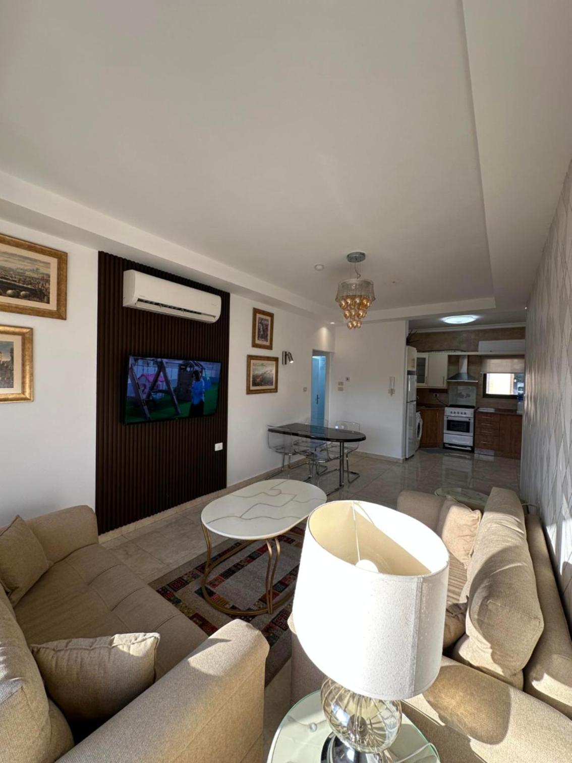 Janty Apartments