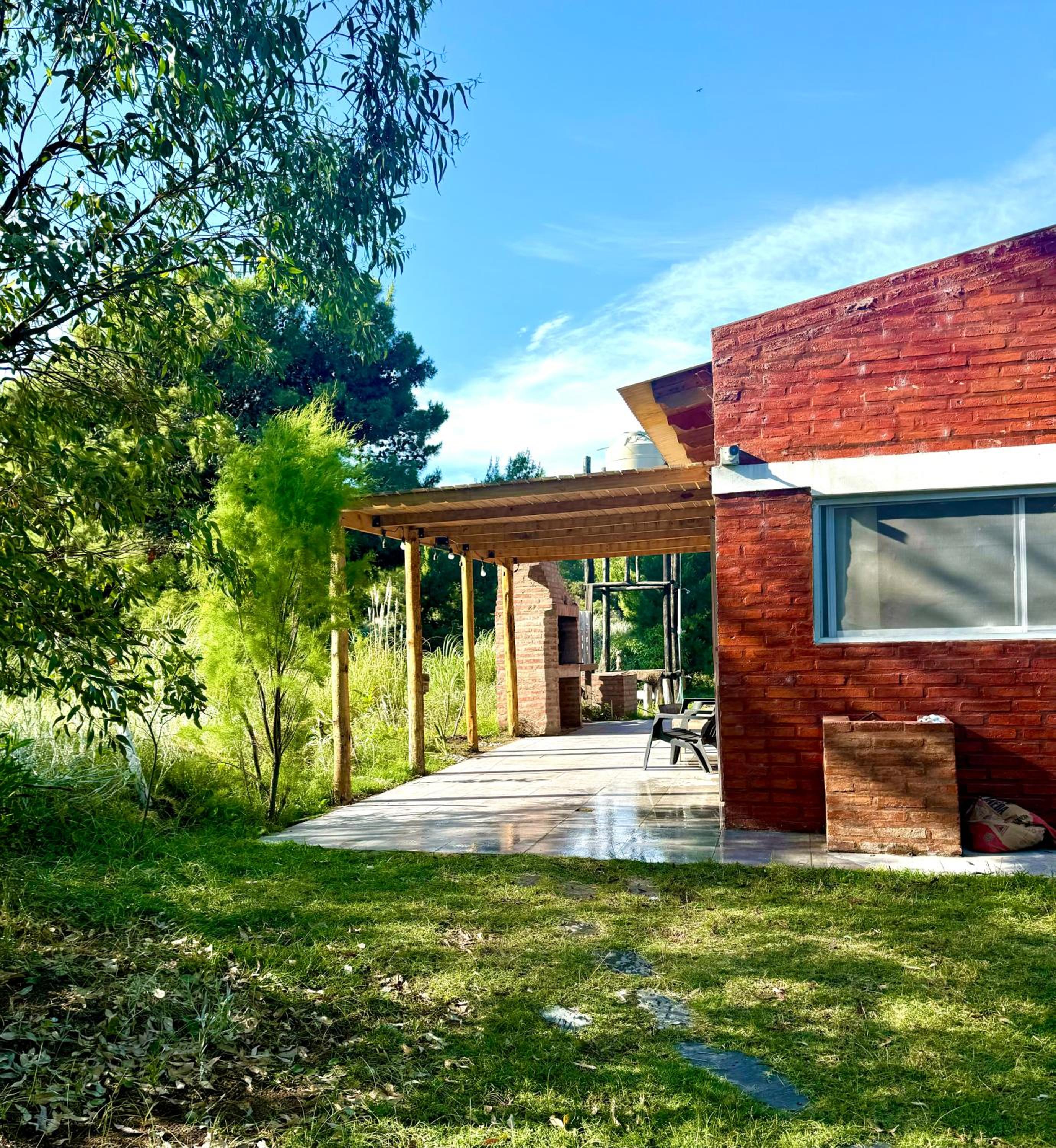 Casa Monte Hermoso / Sauce grande