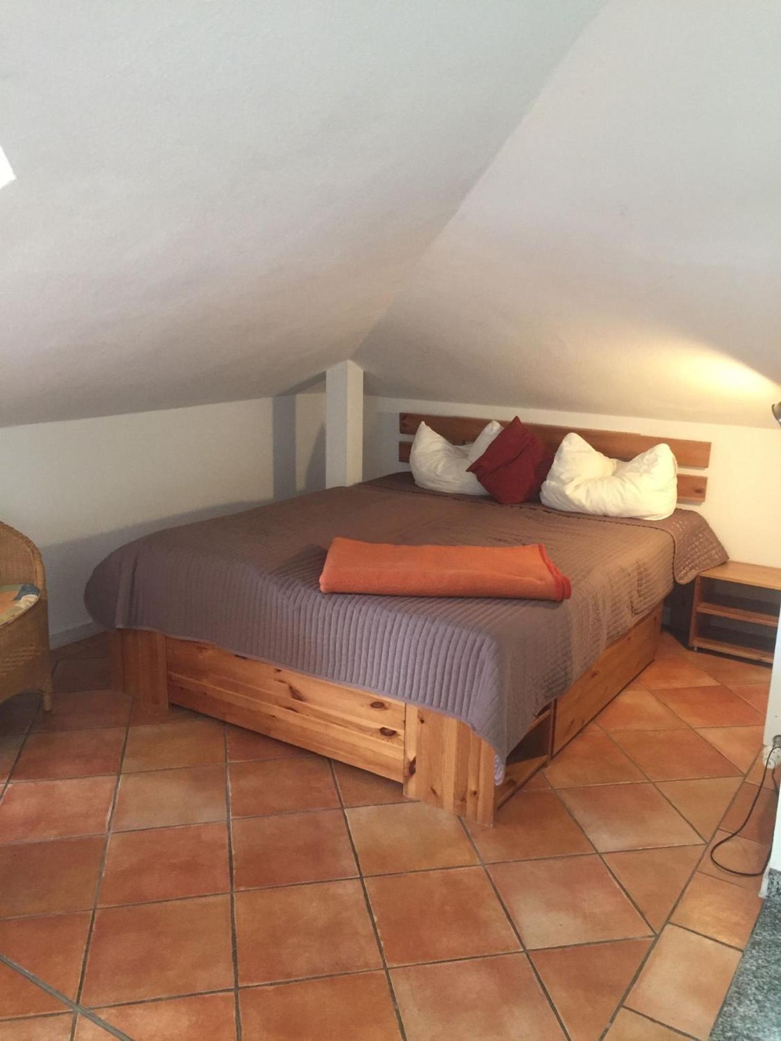Schöne Wohnung Mit Seeblick Und Drei Balkonen