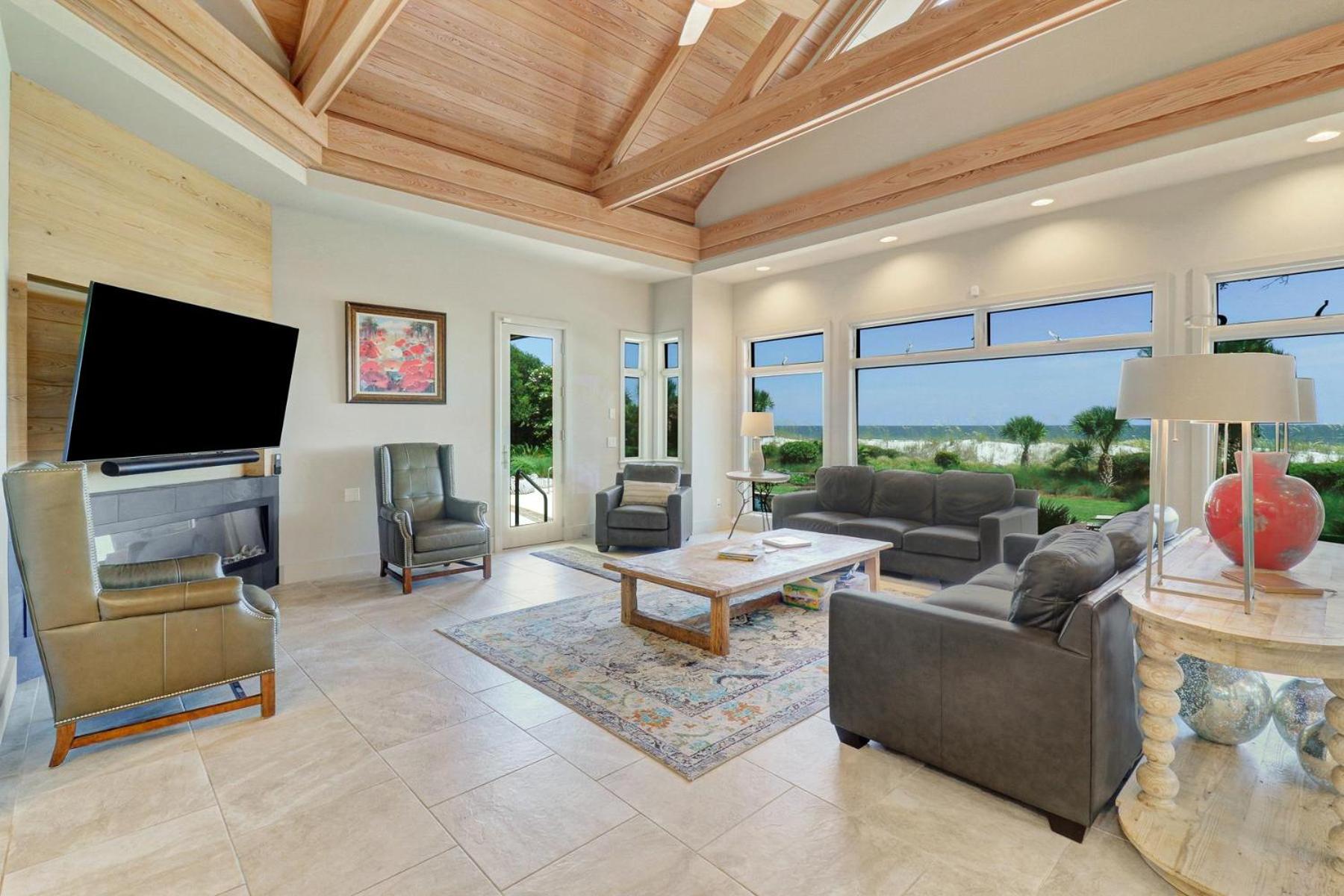 Photo 33