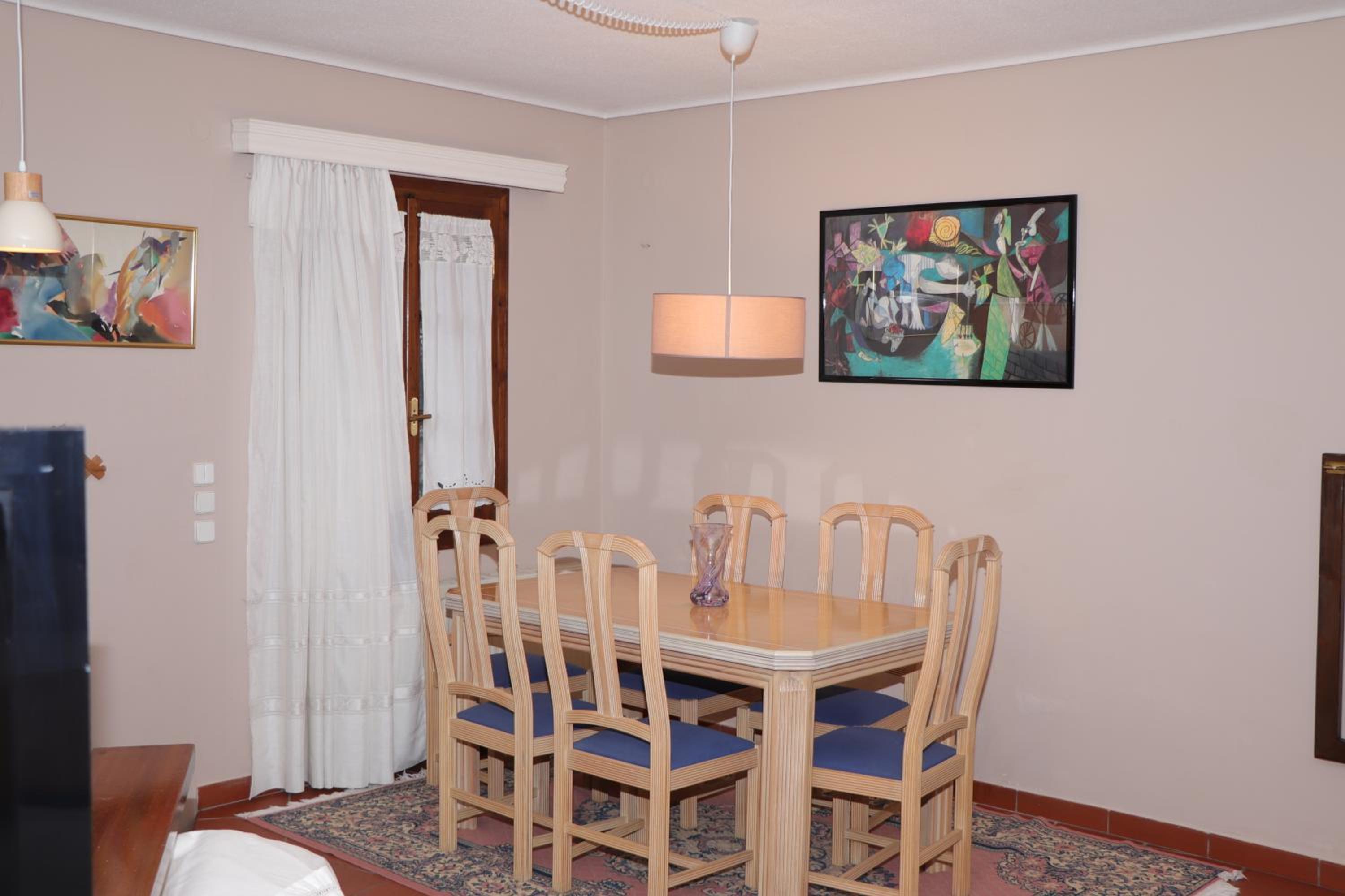 Arachova Maisonnate