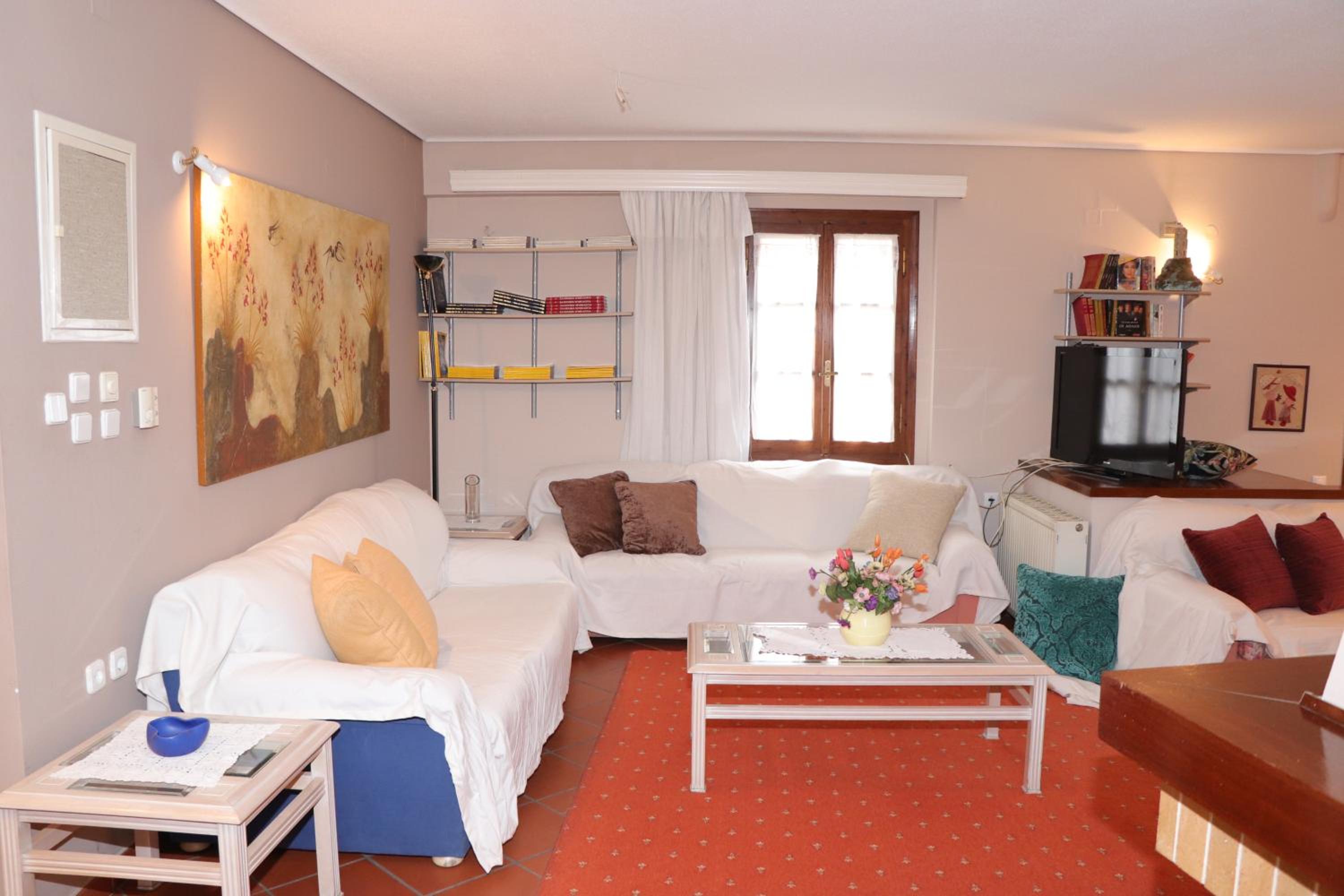 Arachova Maisonnate