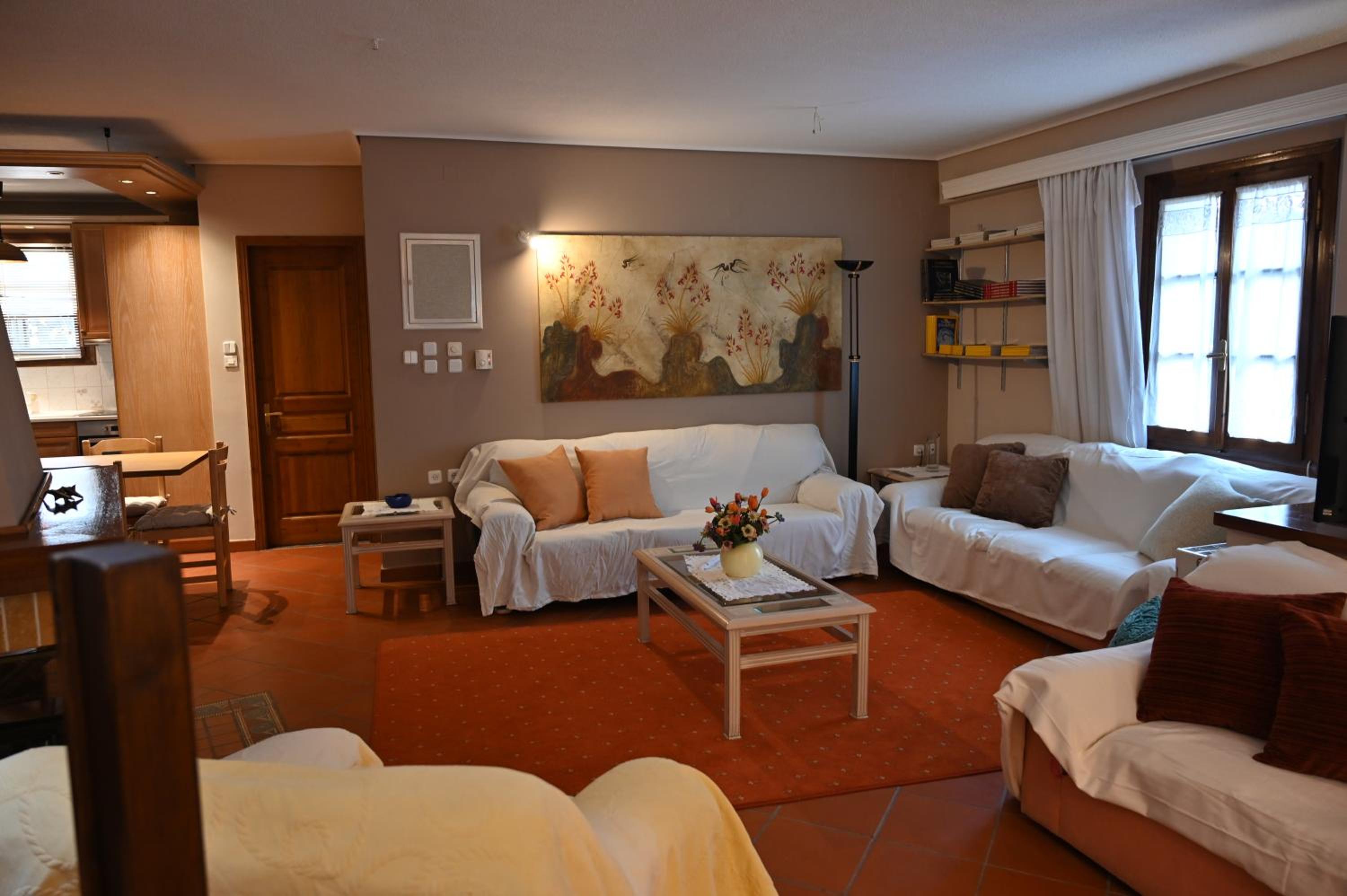 Arachova Maisonnate