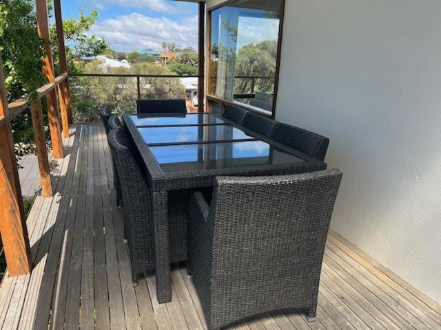 Sea View Timber Escape