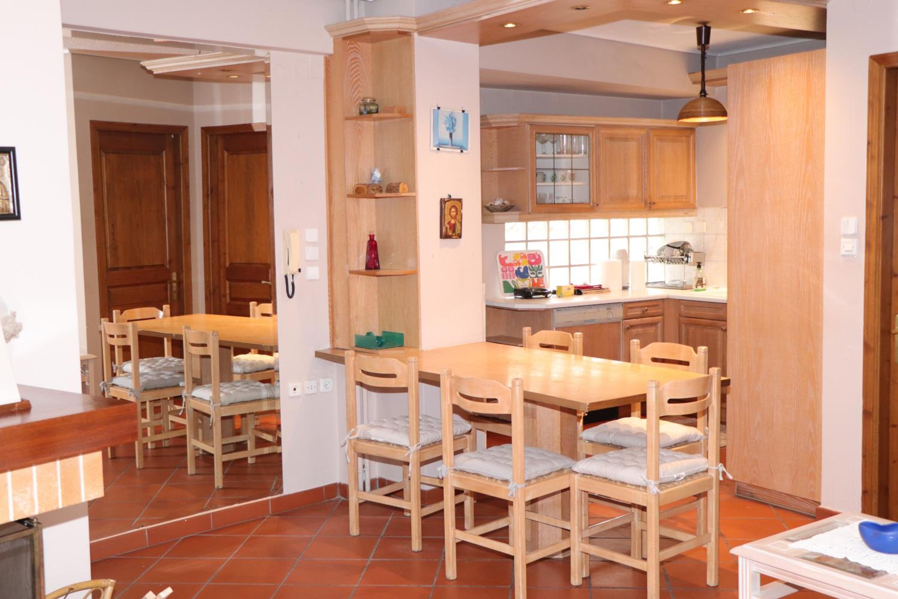 Arachova Maisonnate