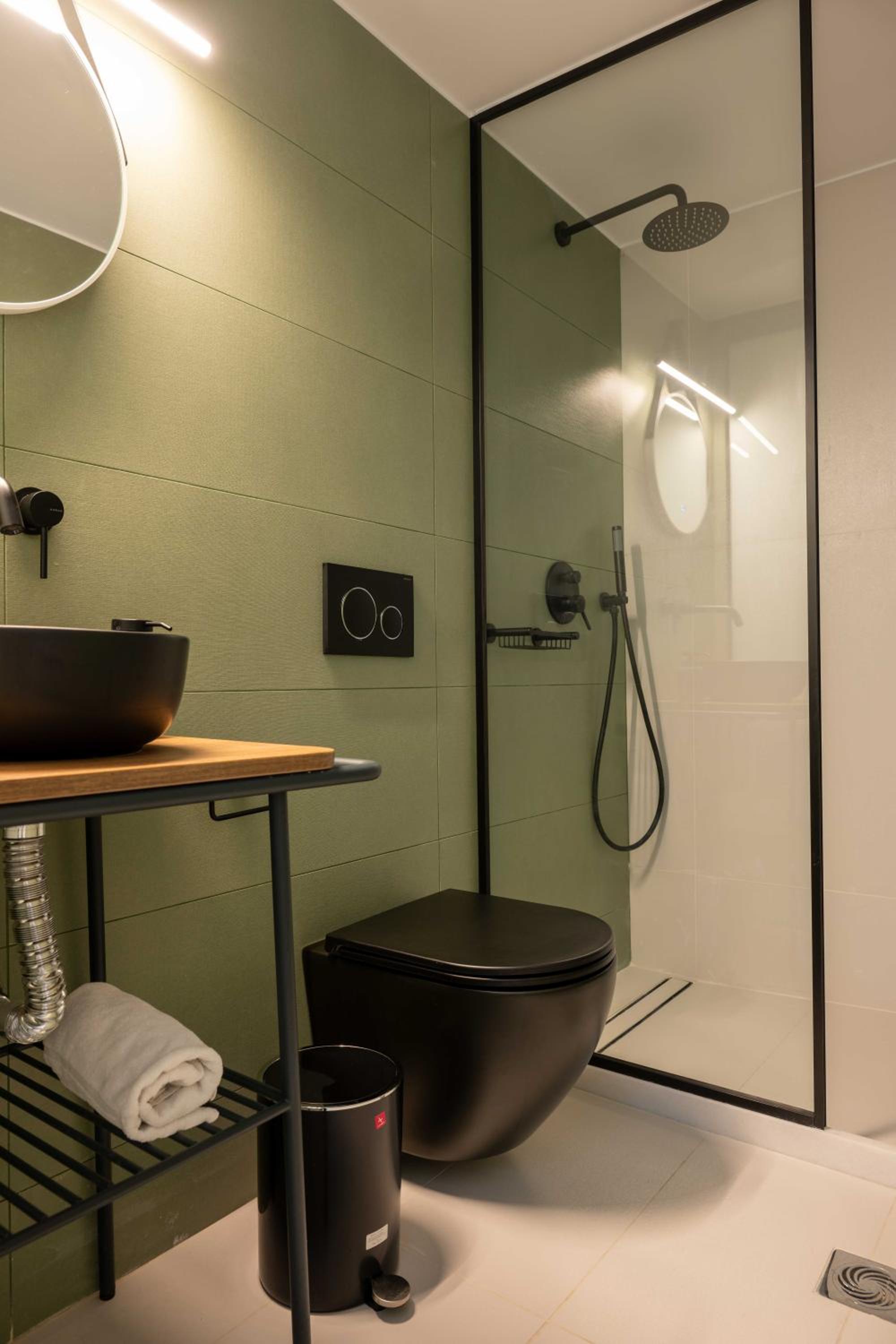 Atmόsphera - Lake view Contemporary Apartment