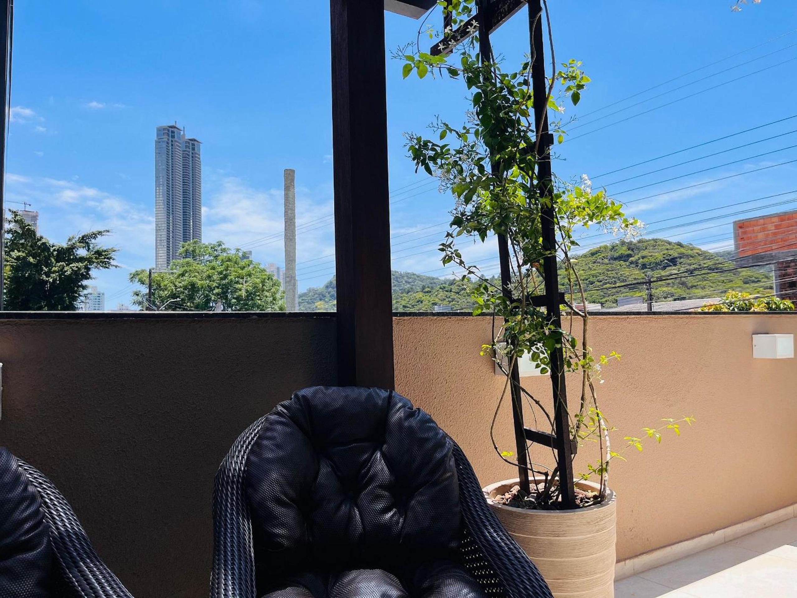 A Favorita Casa 15K Jacuzzi & Piscina BC
