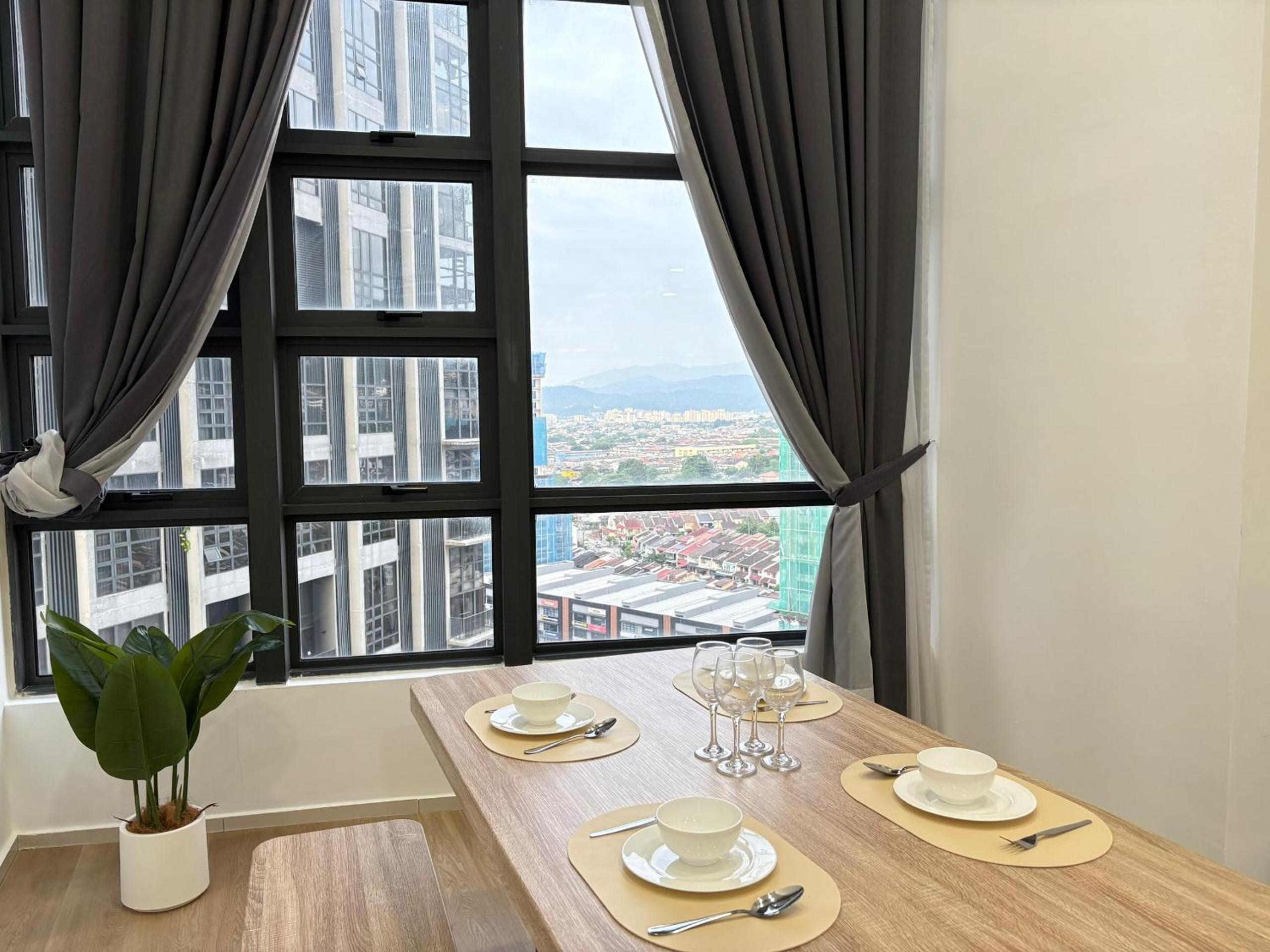 Urban Loft MRT Convenience KLCC Nearby in EKO CHERAS