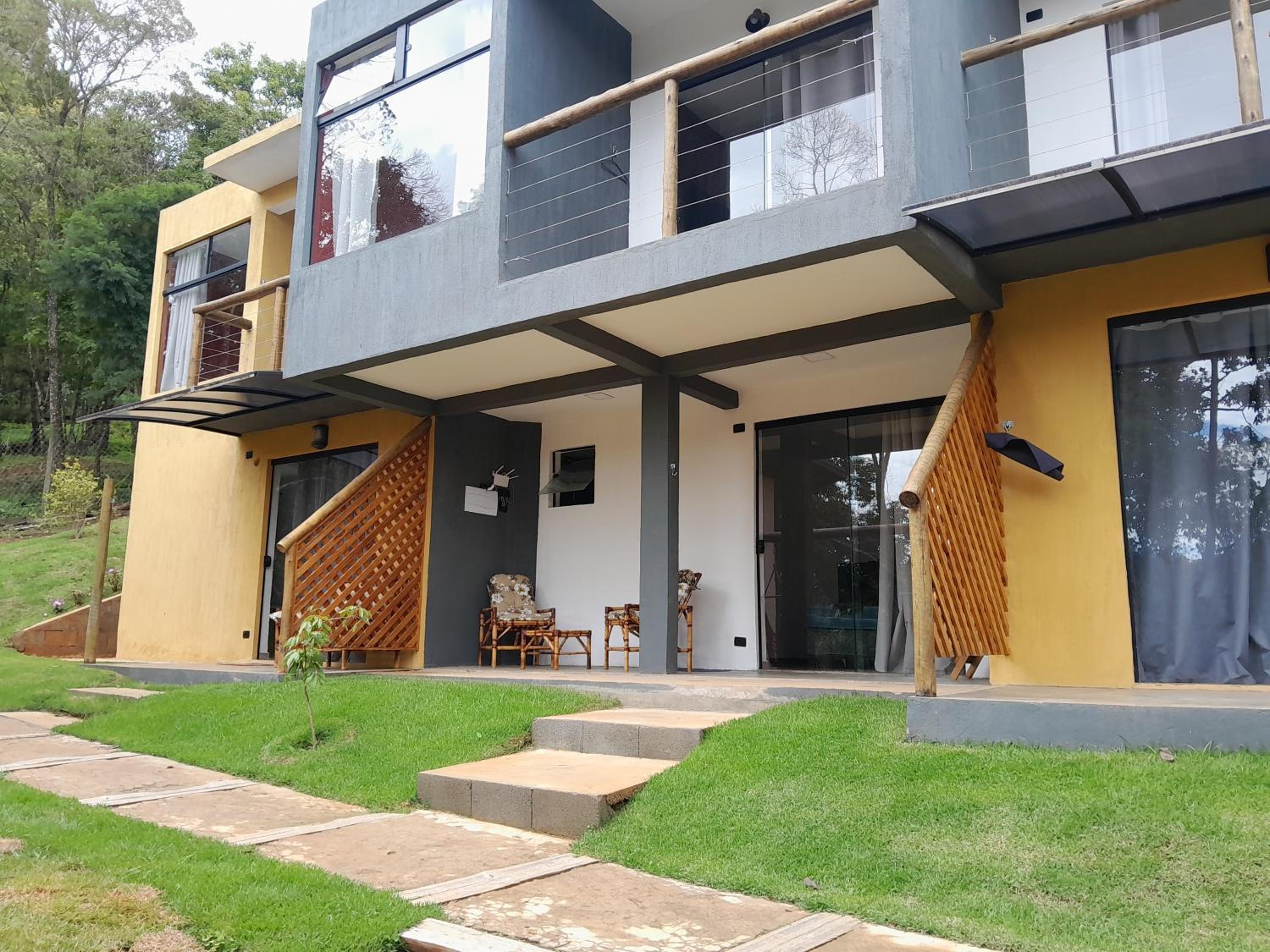 Mountain House Hospedagem