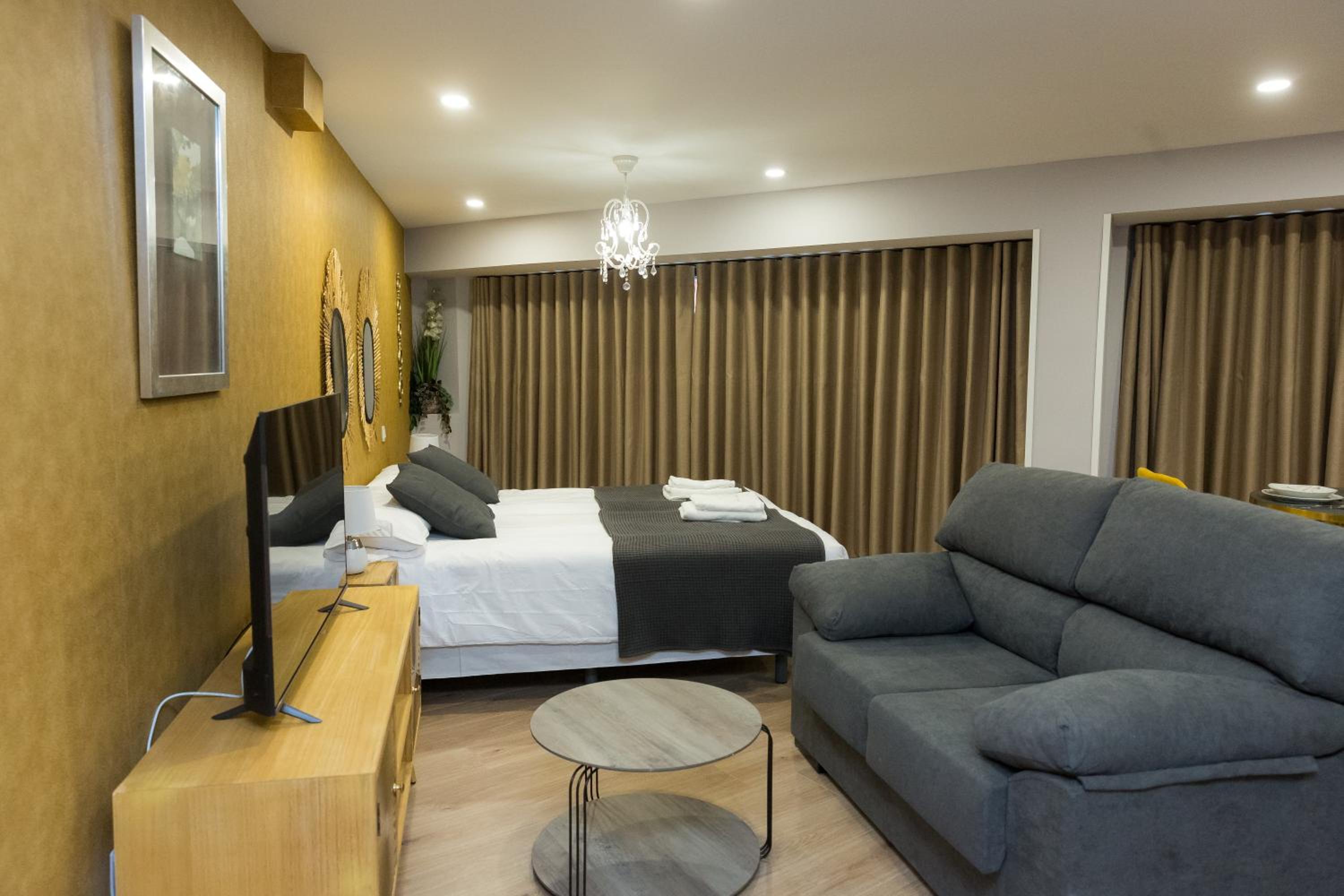 Apartamentos San Pedro Regalado