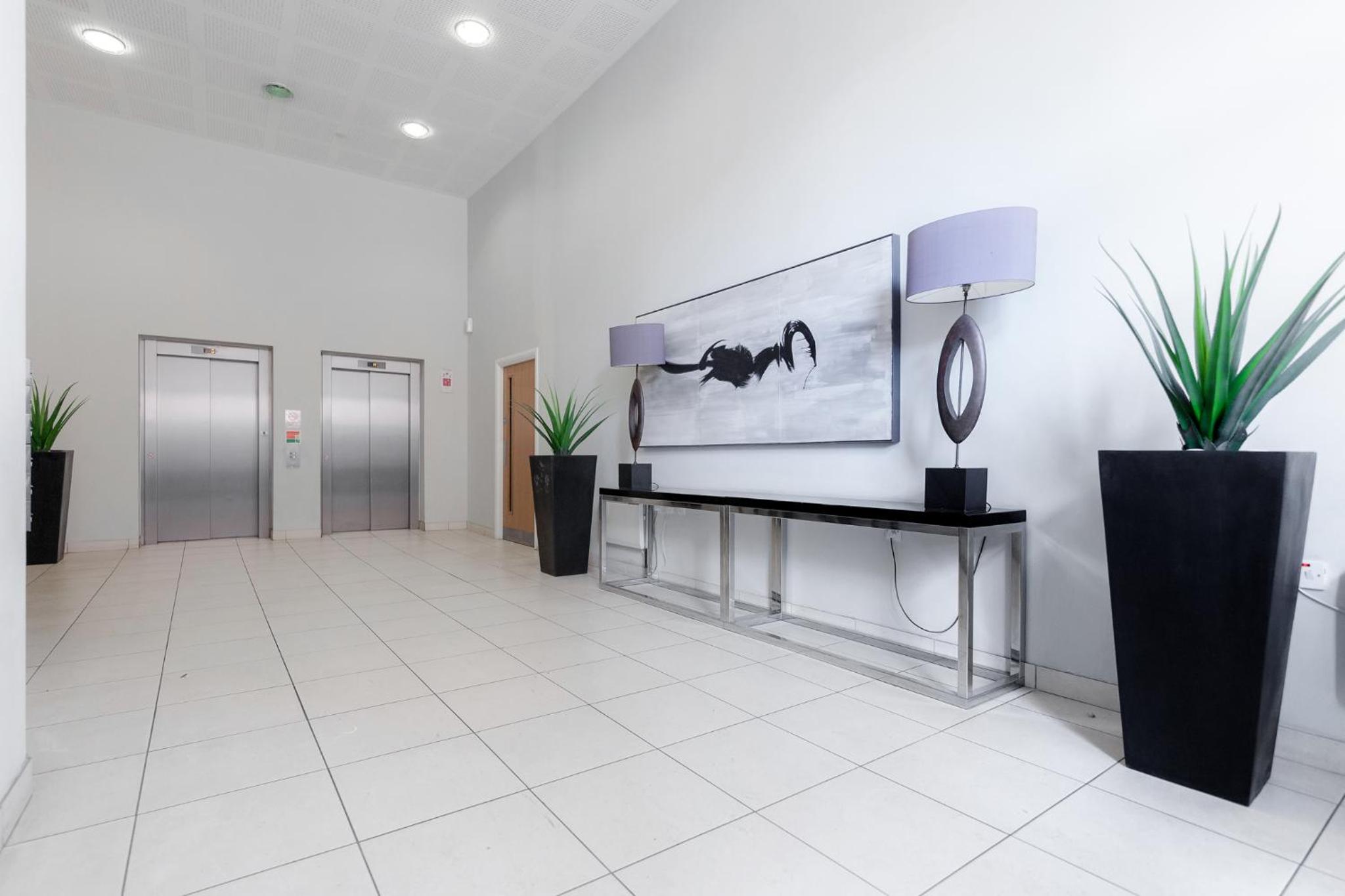 Roomspace Serviced Apartments - Chorus photo 5