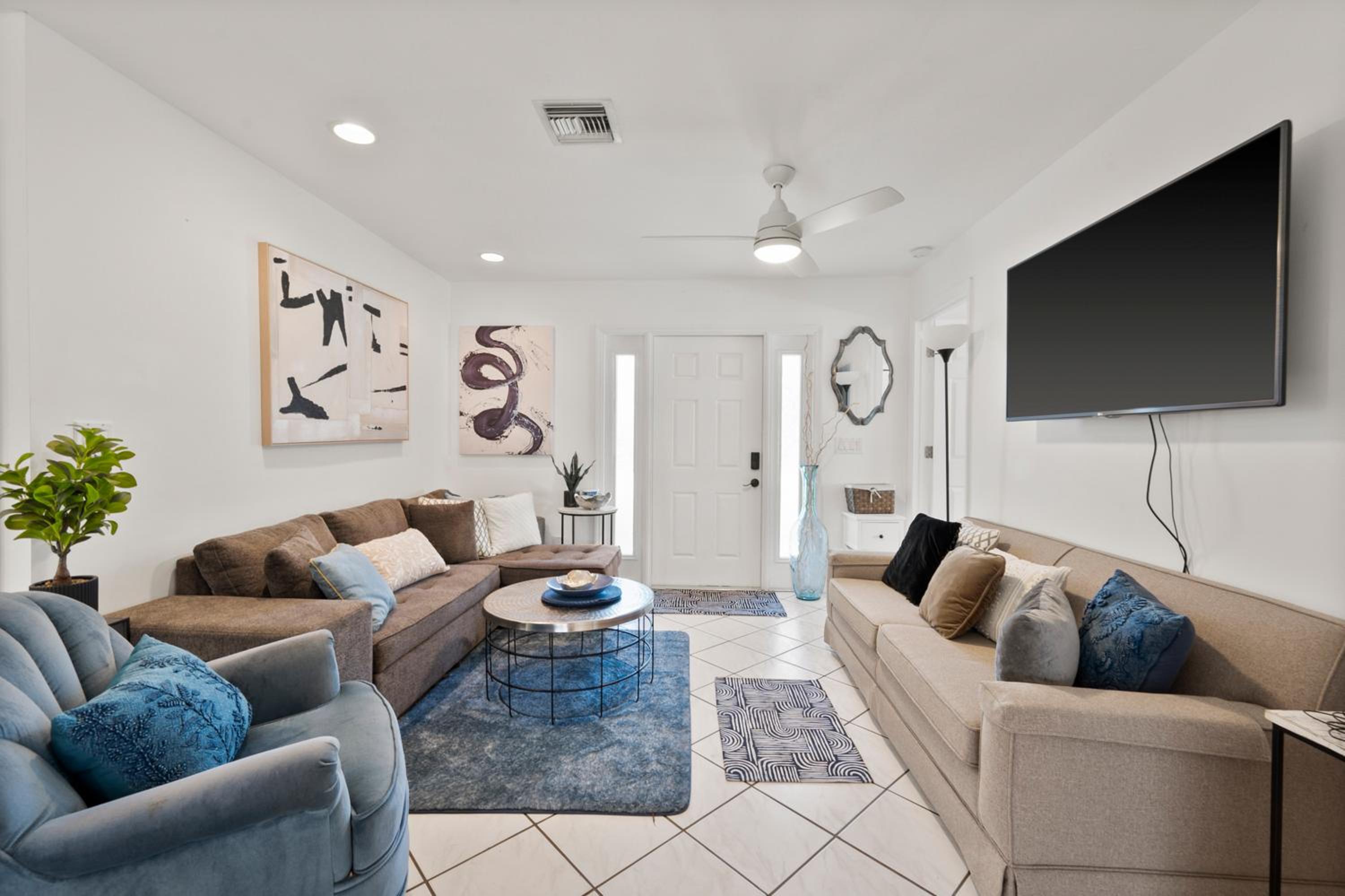 Superb Holiday Villa with a Pool in Bonita Springs view 3