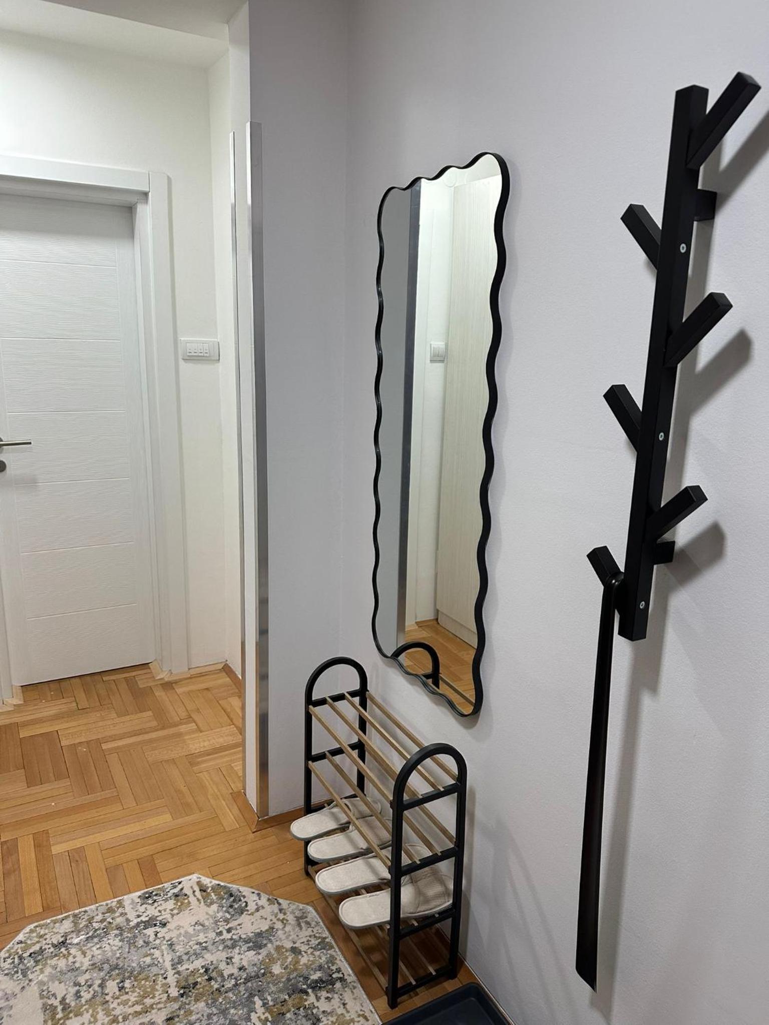 Photo 32