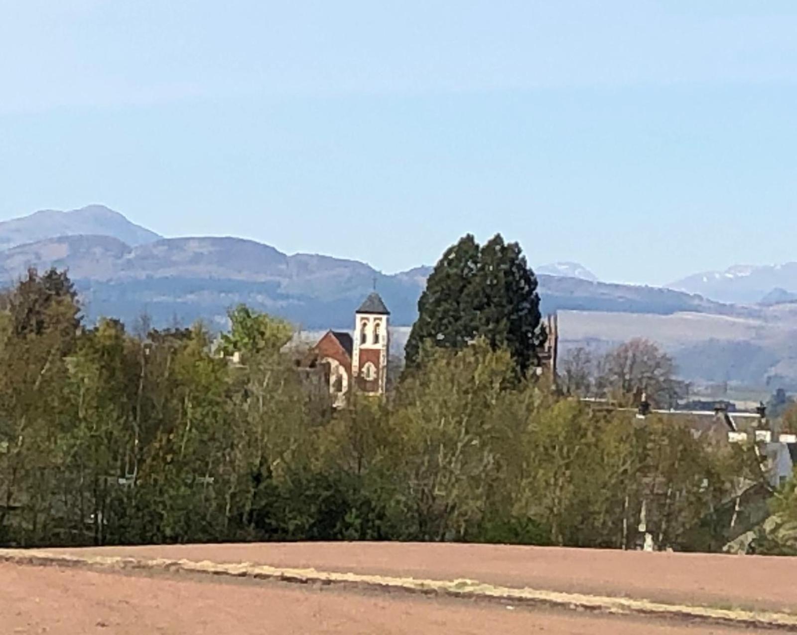 Arngomery Stables