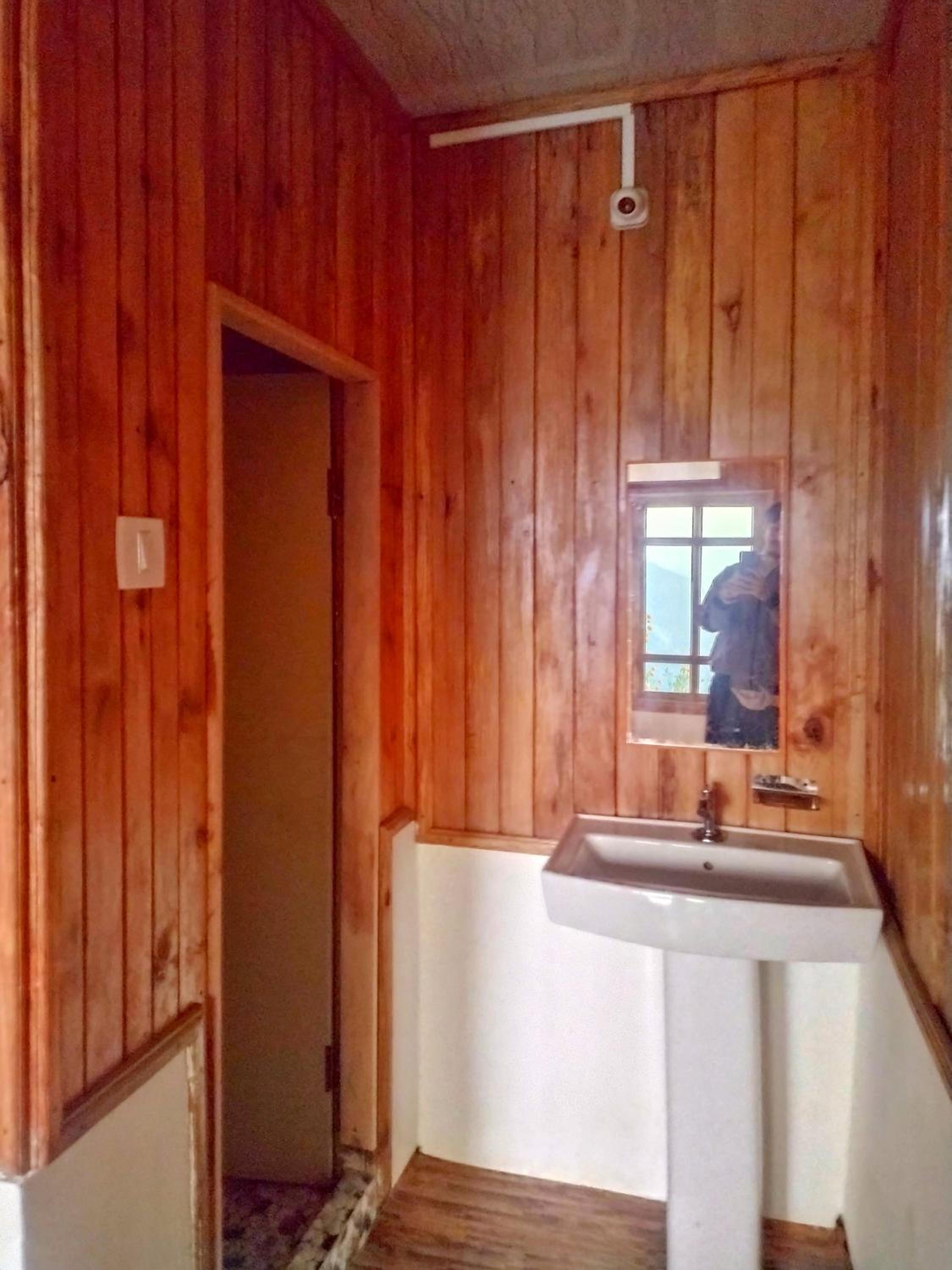 Nimzong homestay