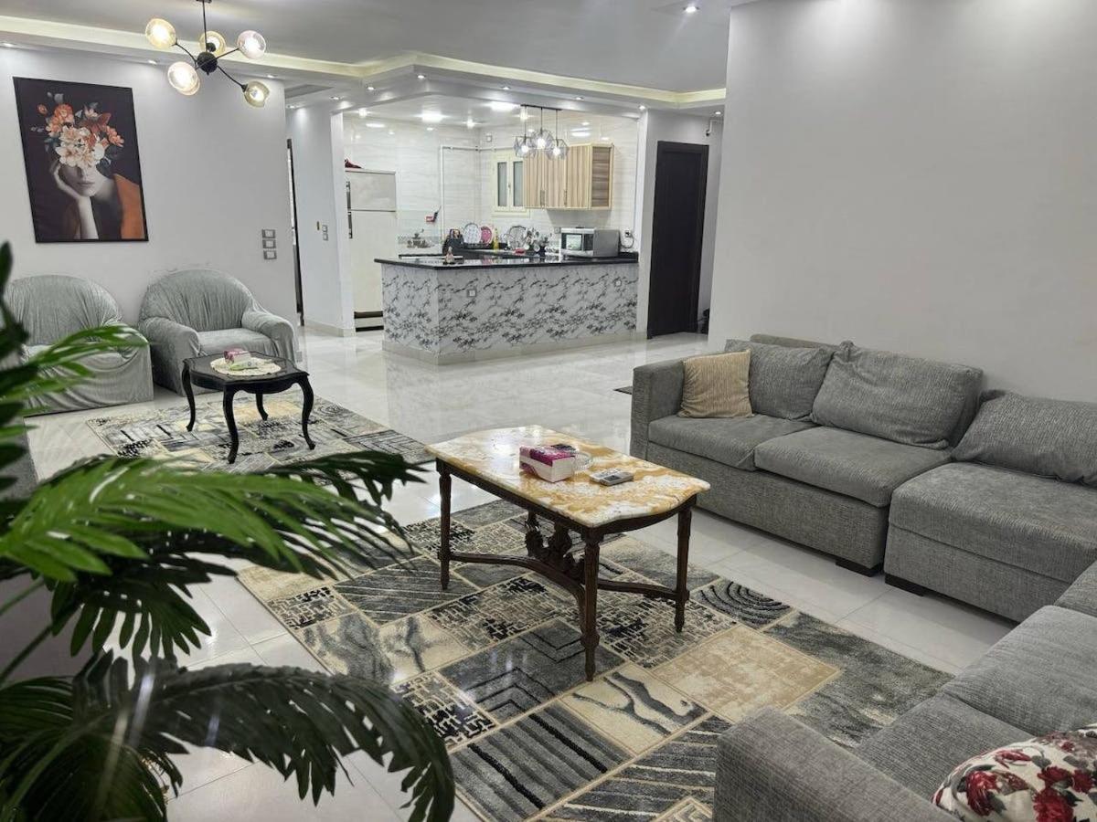Cozy Modern Apartment In El-Nozha by Landmark Stays