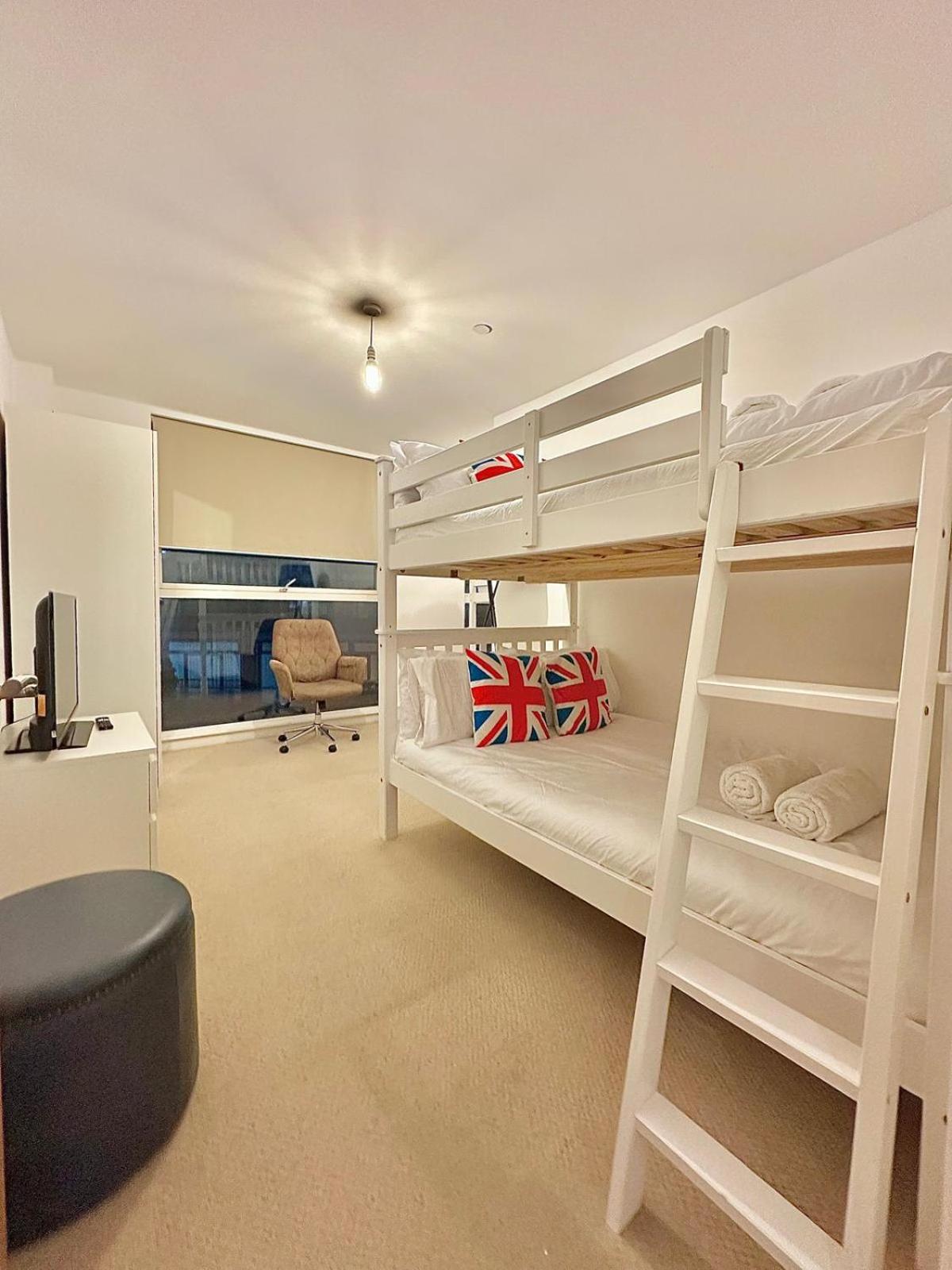 The grange penthouse F2
