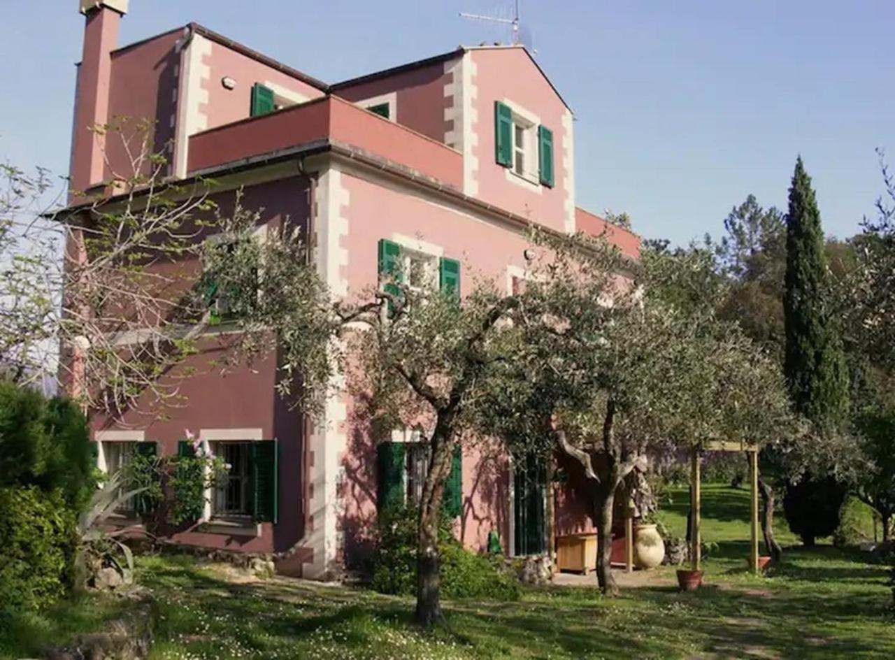 Historical Villa 'The Birdhouse' - Garden & Views photo 2
