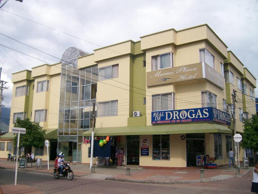 Hotel Marux Plaza - Image 1
