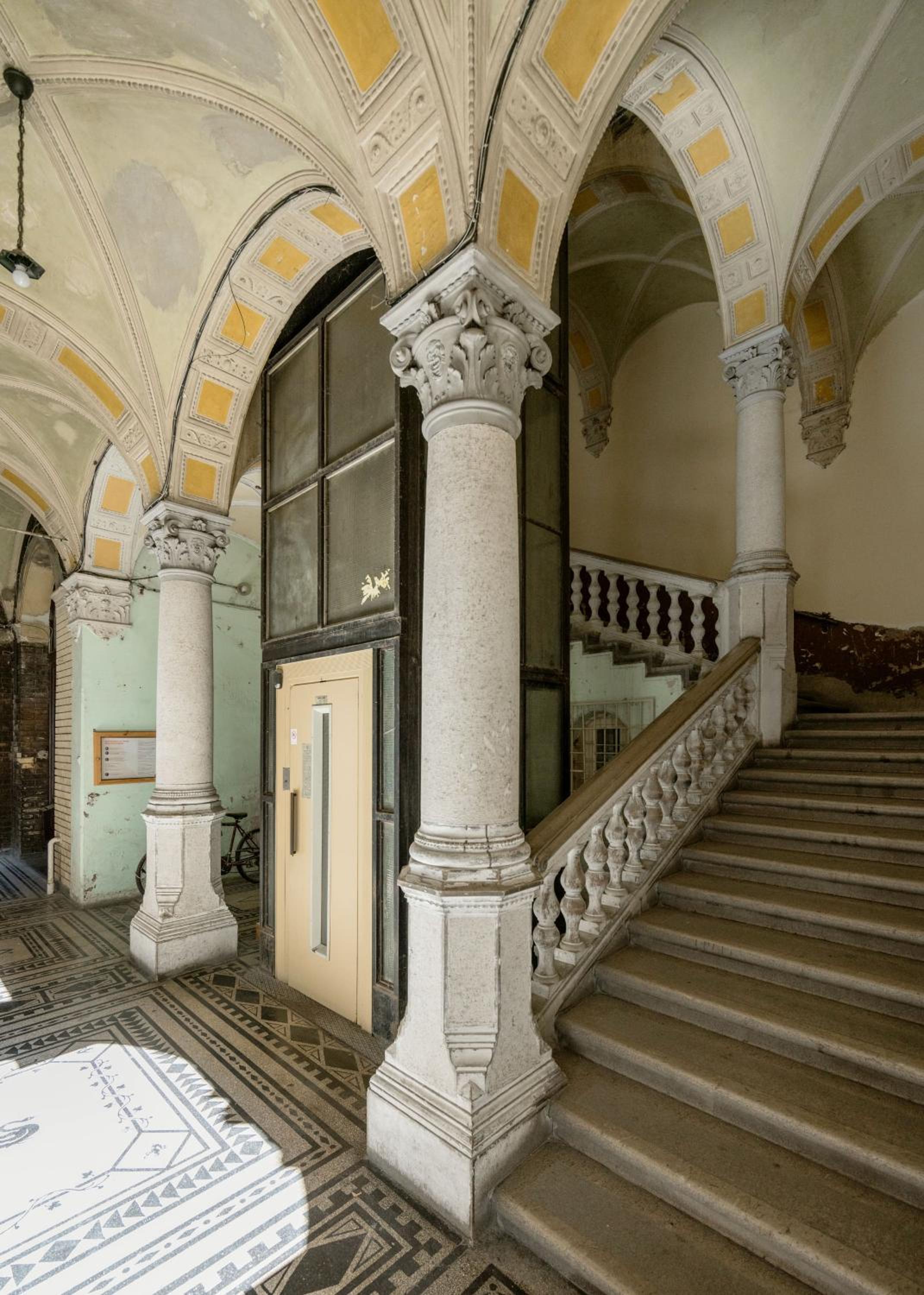 Photo 28