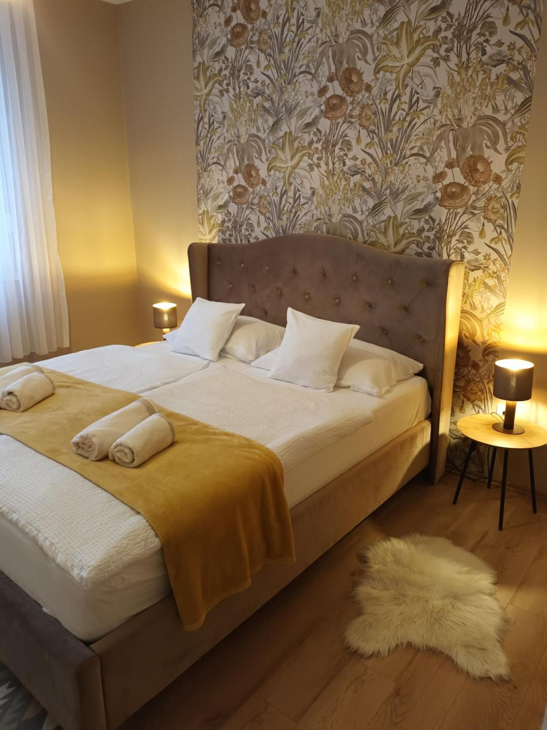 Kata Belvárosi Apartman view 3