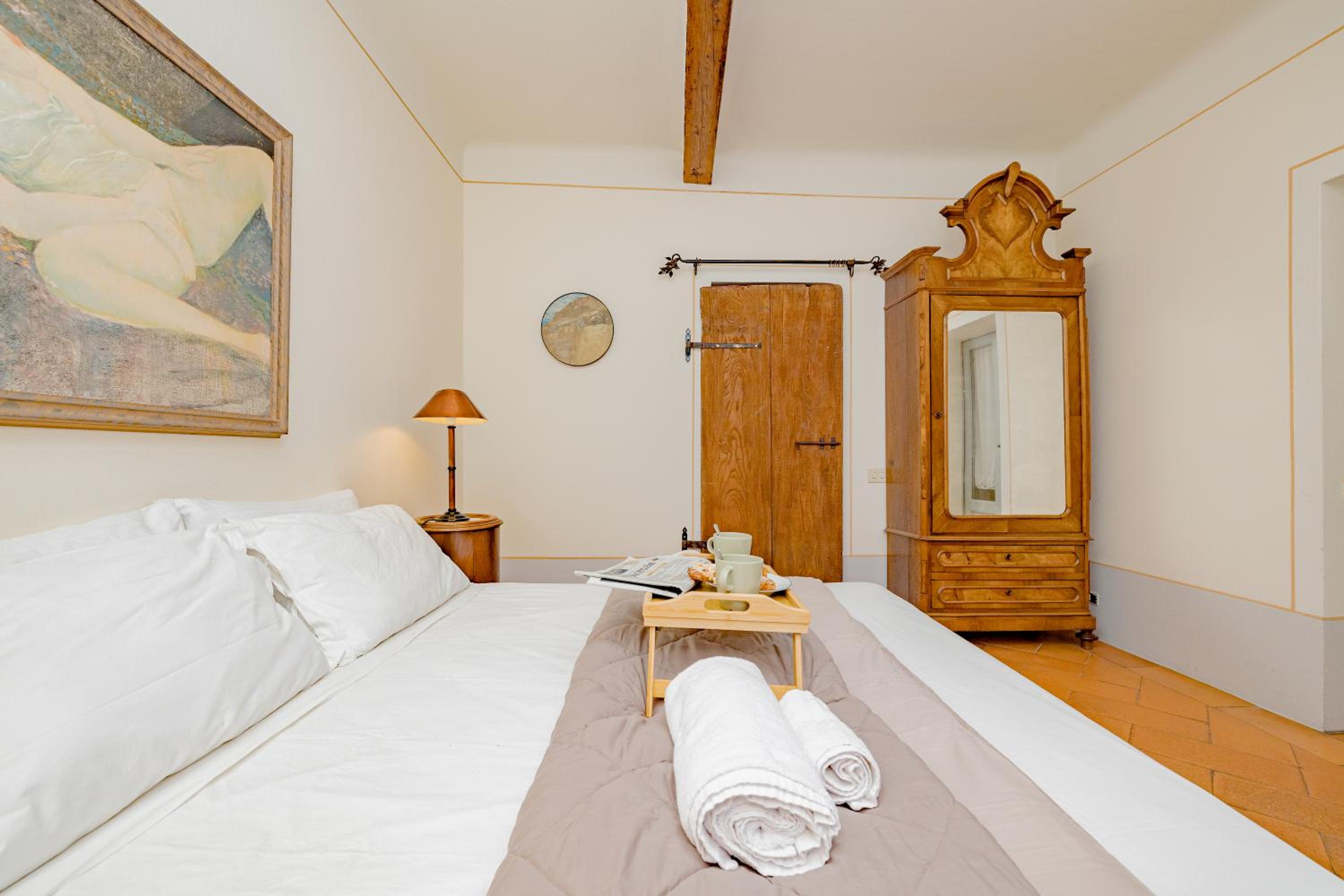 Luxury Naviglio House - 10 min Cathedral