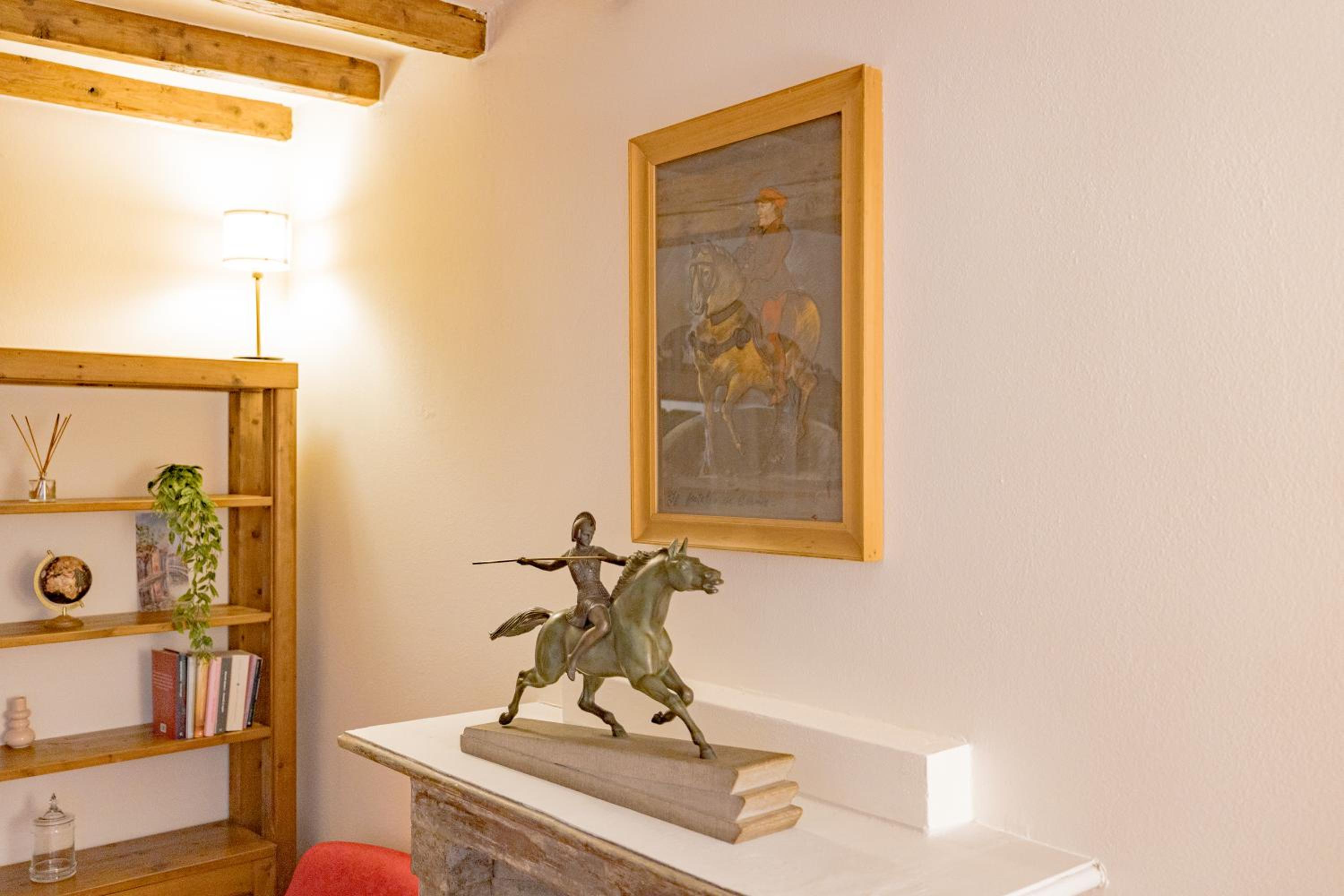 Luxury Naviglio House - 10 min Cathedral