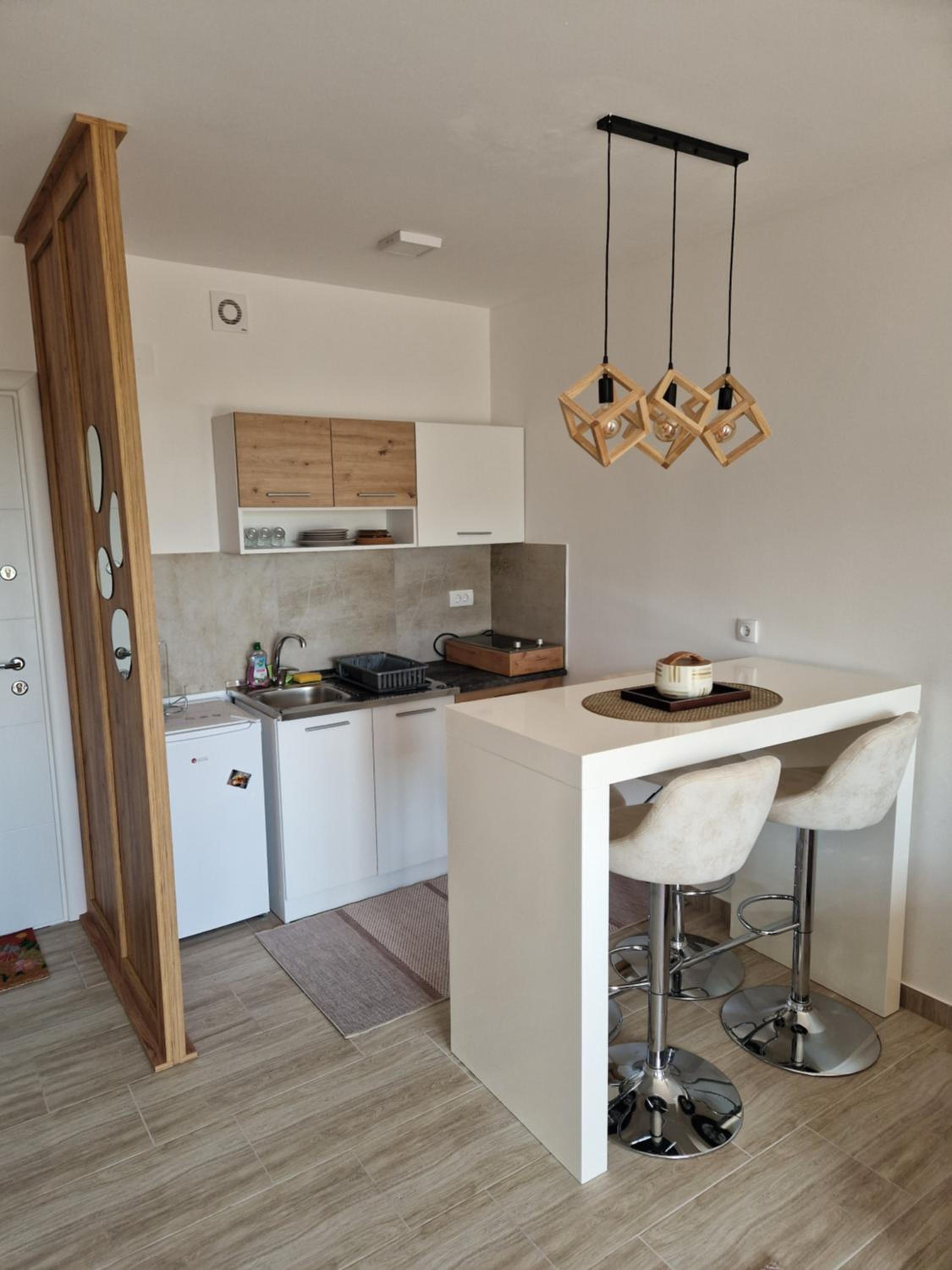 Apartman Kali Srebrno jezero view 5
