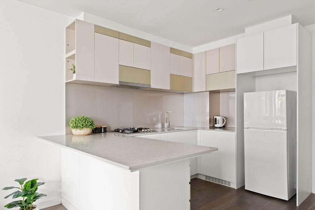 Modern 2BR Apartment Near to Southern Cross