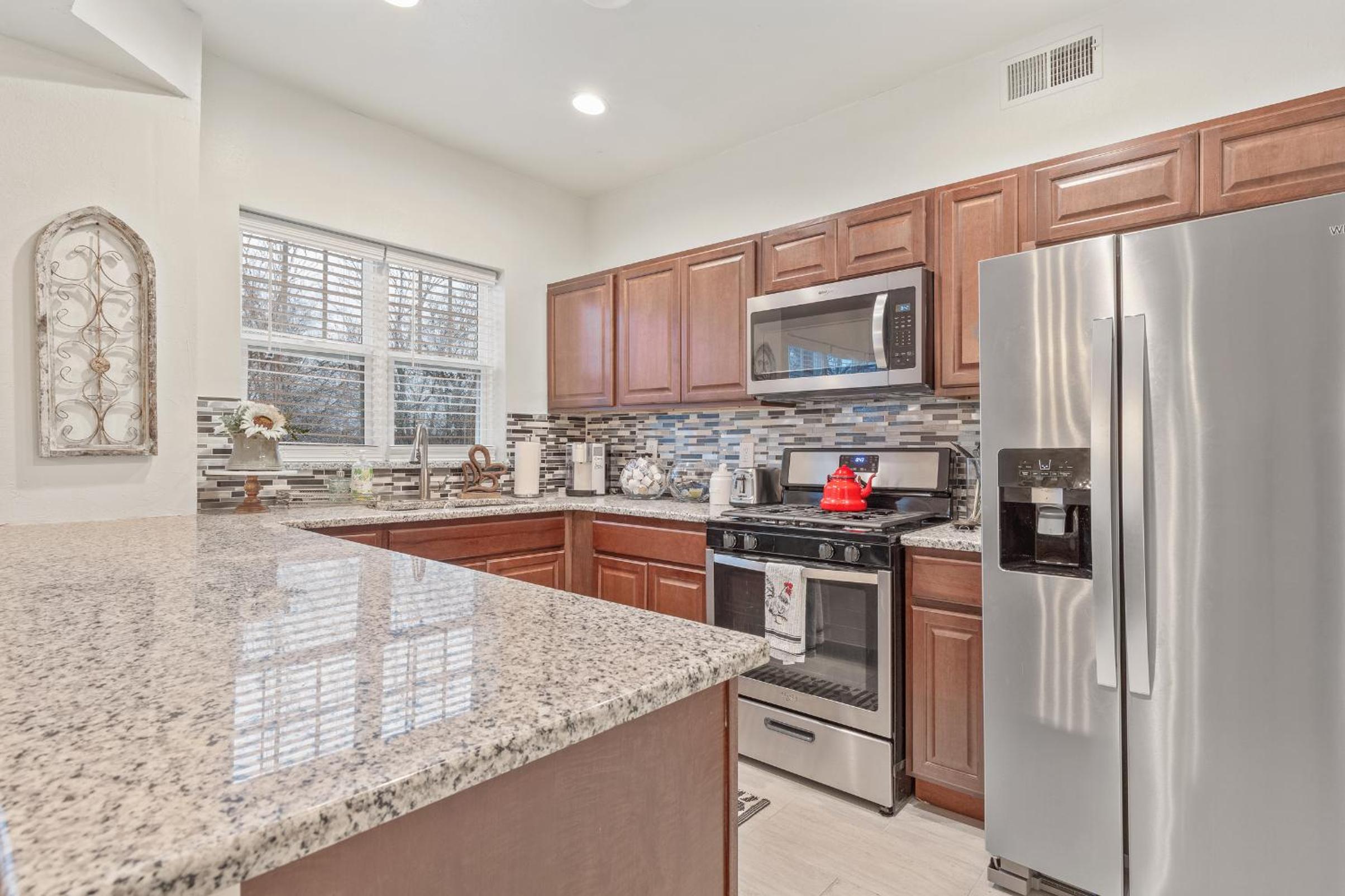 Carson Flats Apt #5 | 1BR • Near BOK• OSU Med•Dtwn view 4