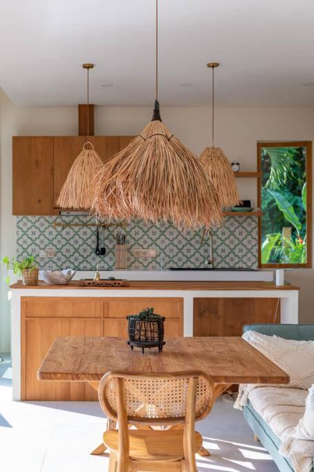 Villa Cat & Fish - Monthly 2 BR Tumbak Bayuh