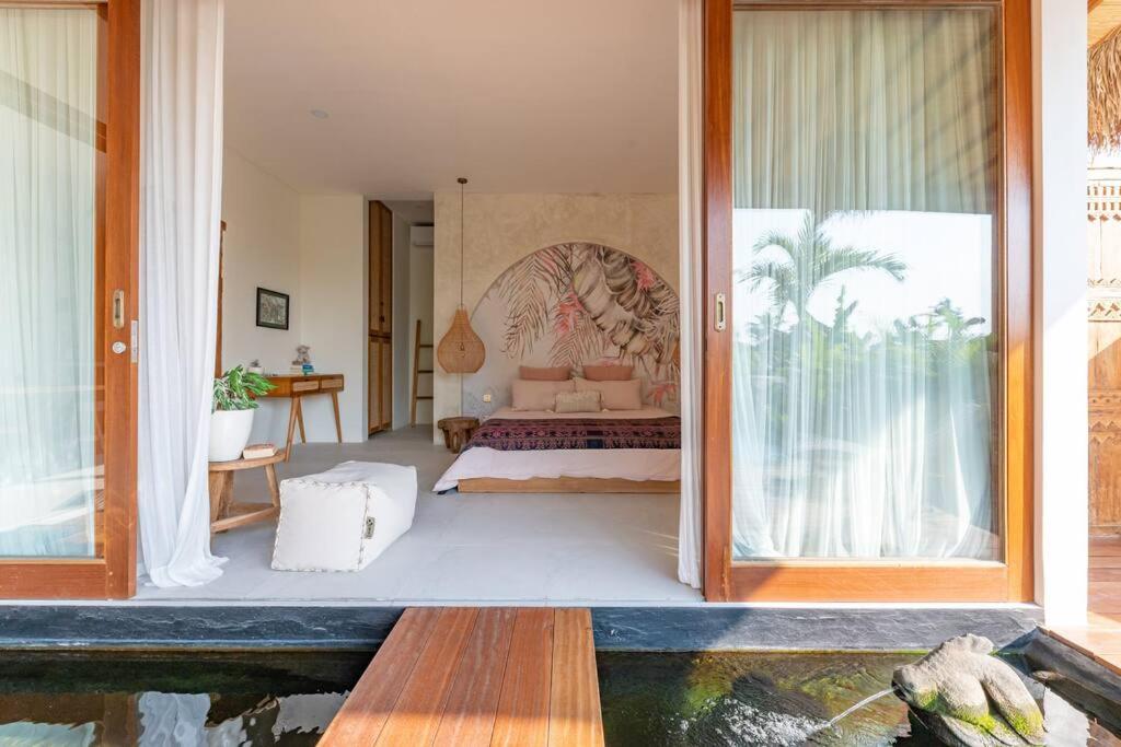 Villa Cat & Fish - Monthly 2 BR Tumbak Bayuh