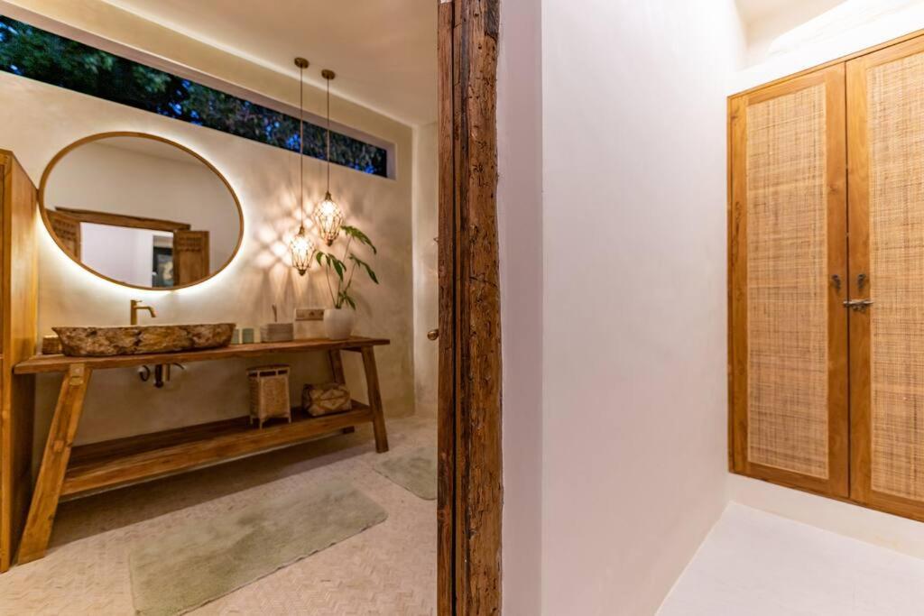 Villa Cat & Fish - Monthly 2 BR Tumbak Bayuh