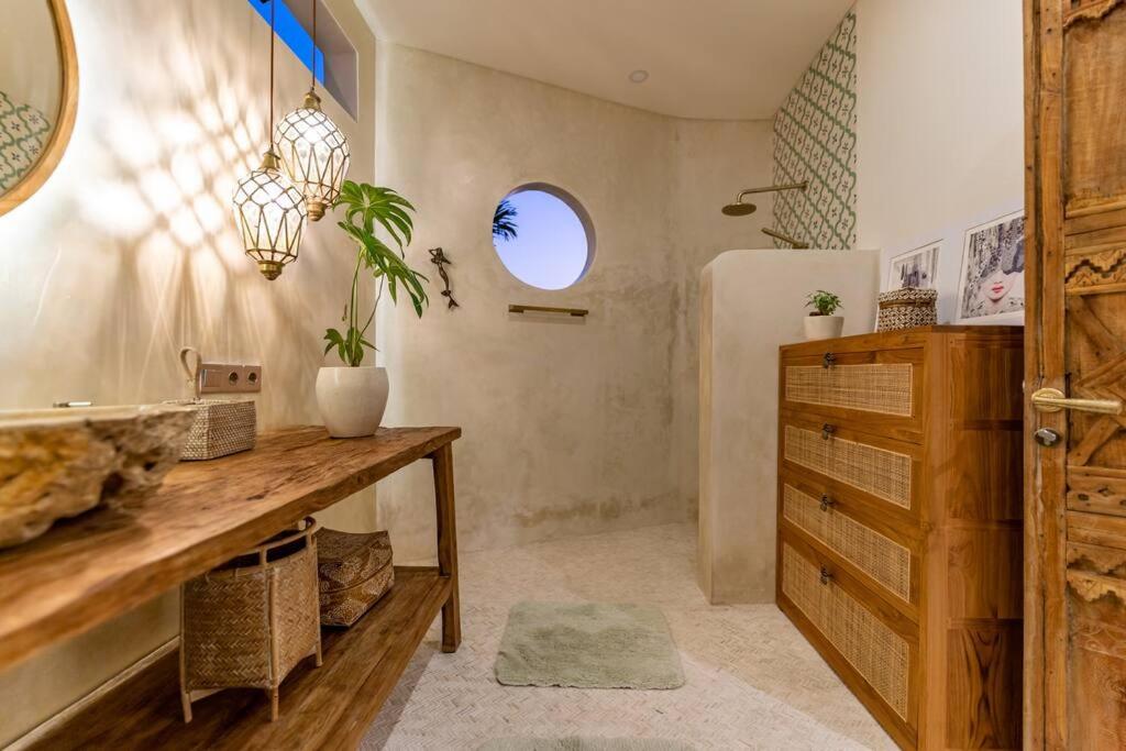 Villa Cat & Fish - Monthly 2 BR Tumbak Bayuh