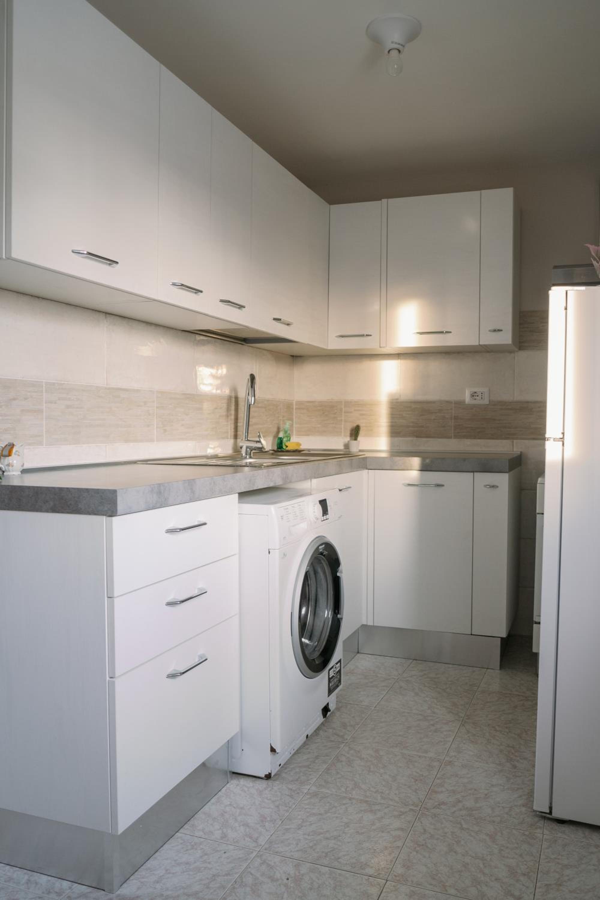Romantic apartment [Metro A Ponte Lungo]
