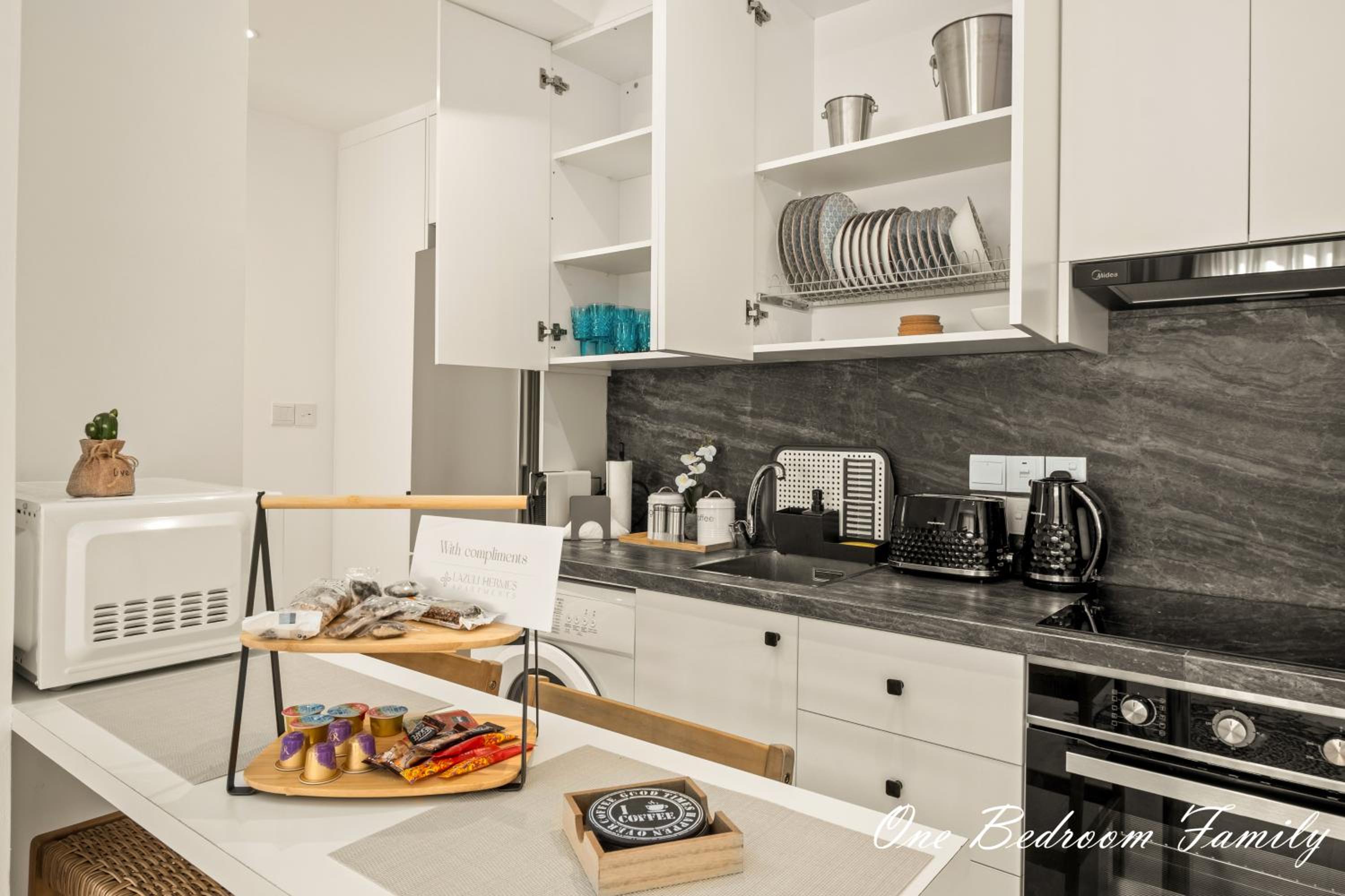 Lazuli Hermes Apartments
