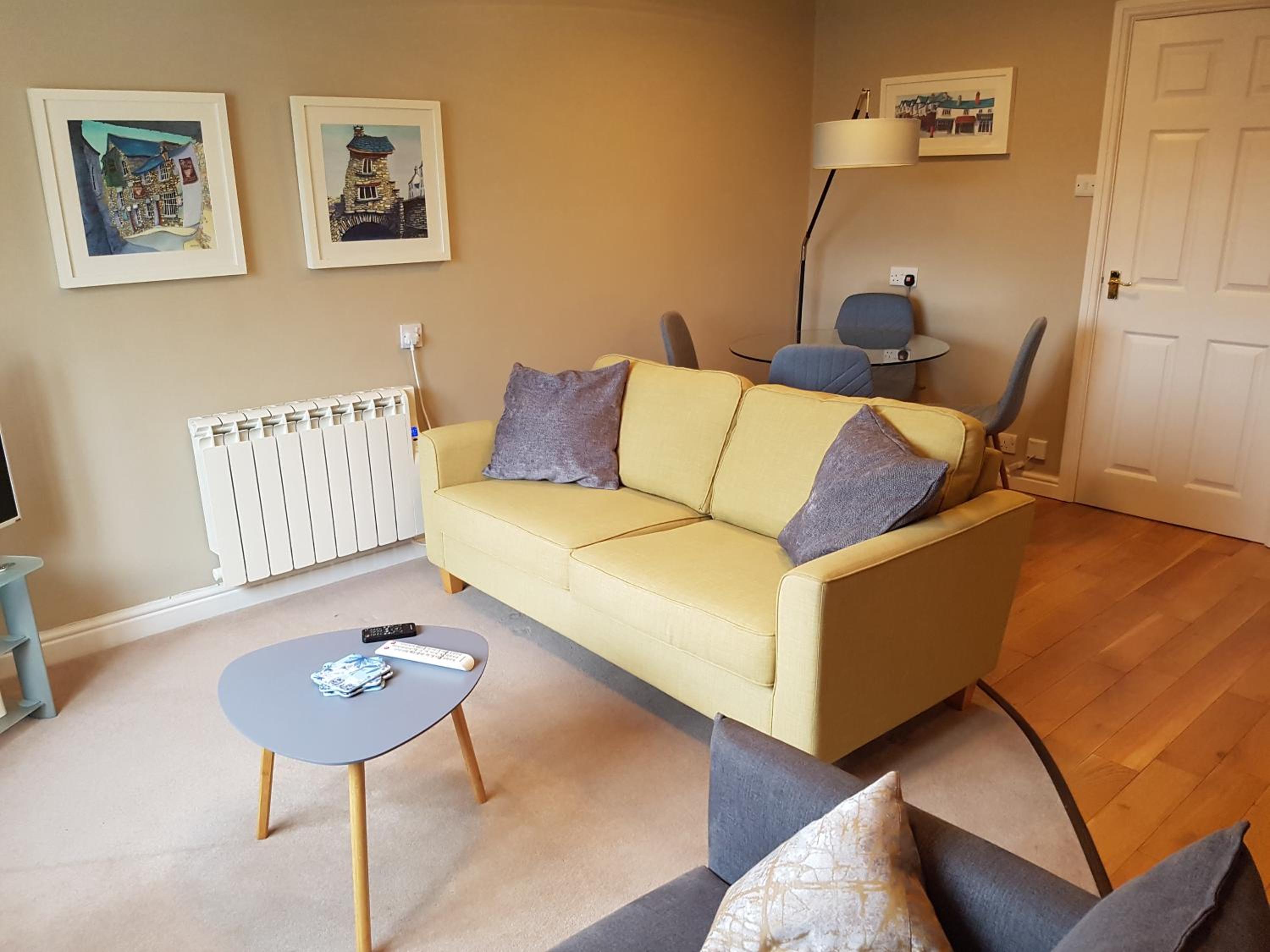 Bowness On Windermere, Excellent Apartment For 4 With Parking view 3