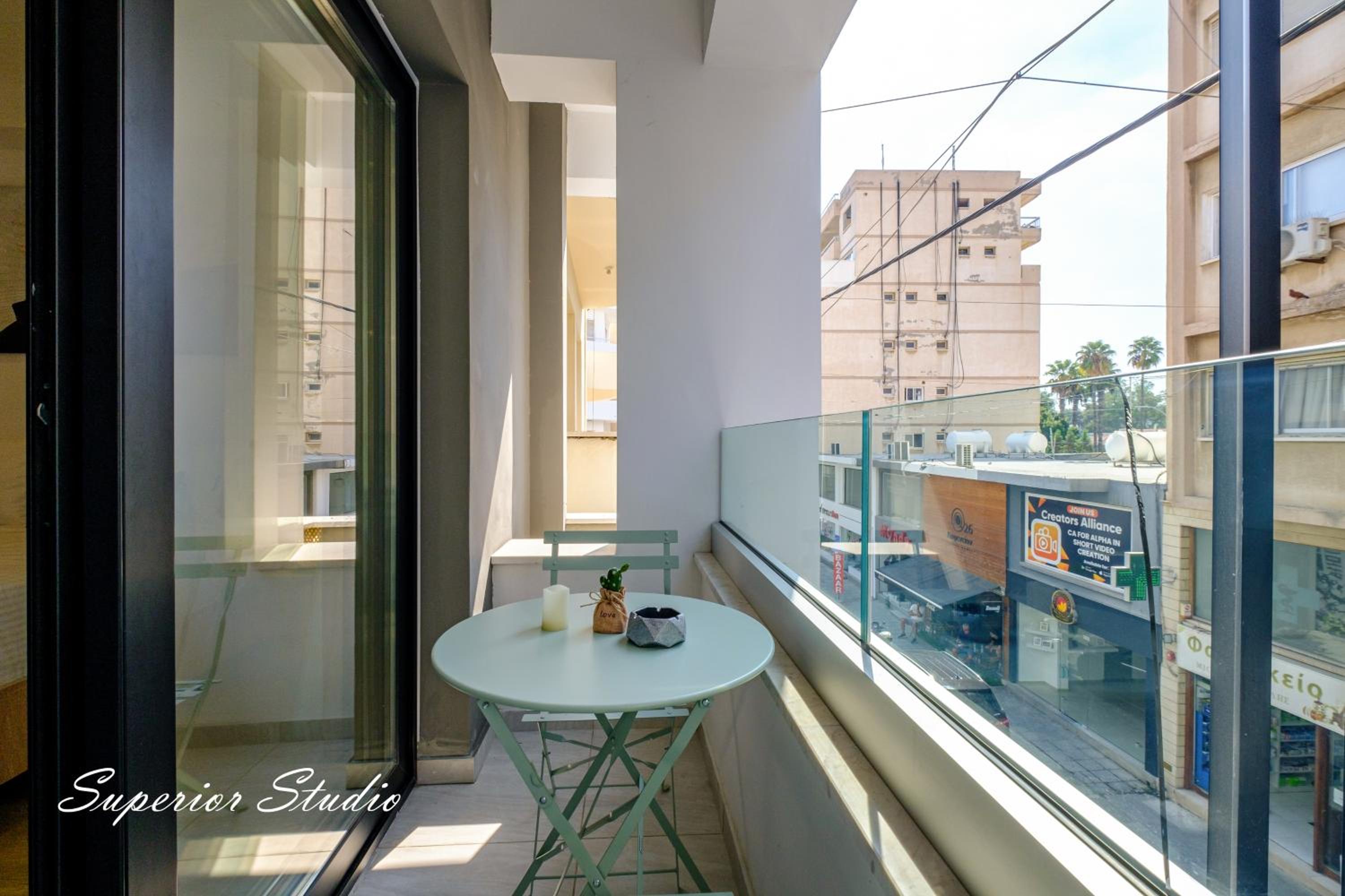 Lazuli Hermes Apartments