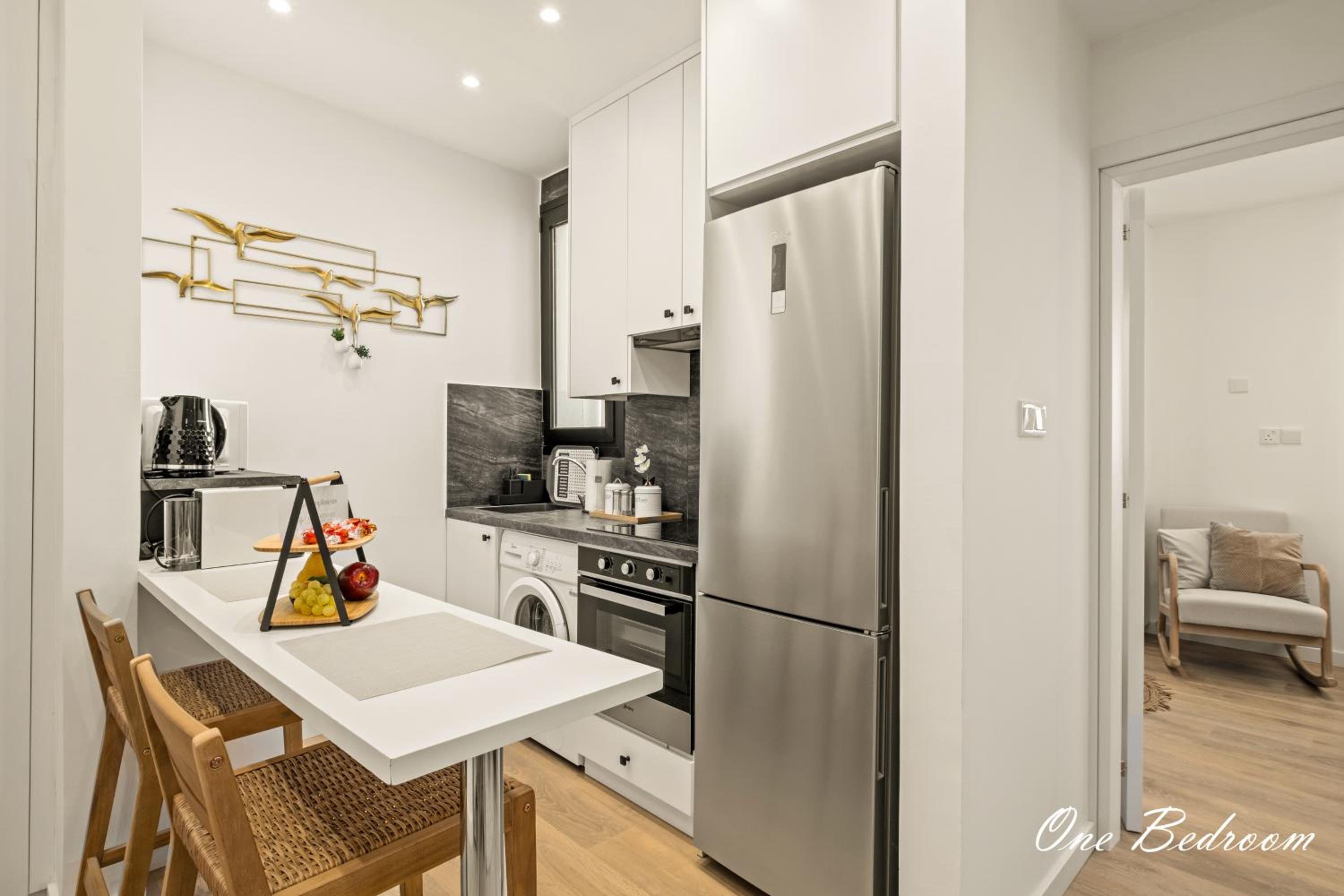 Lazuli Hermes Apartments