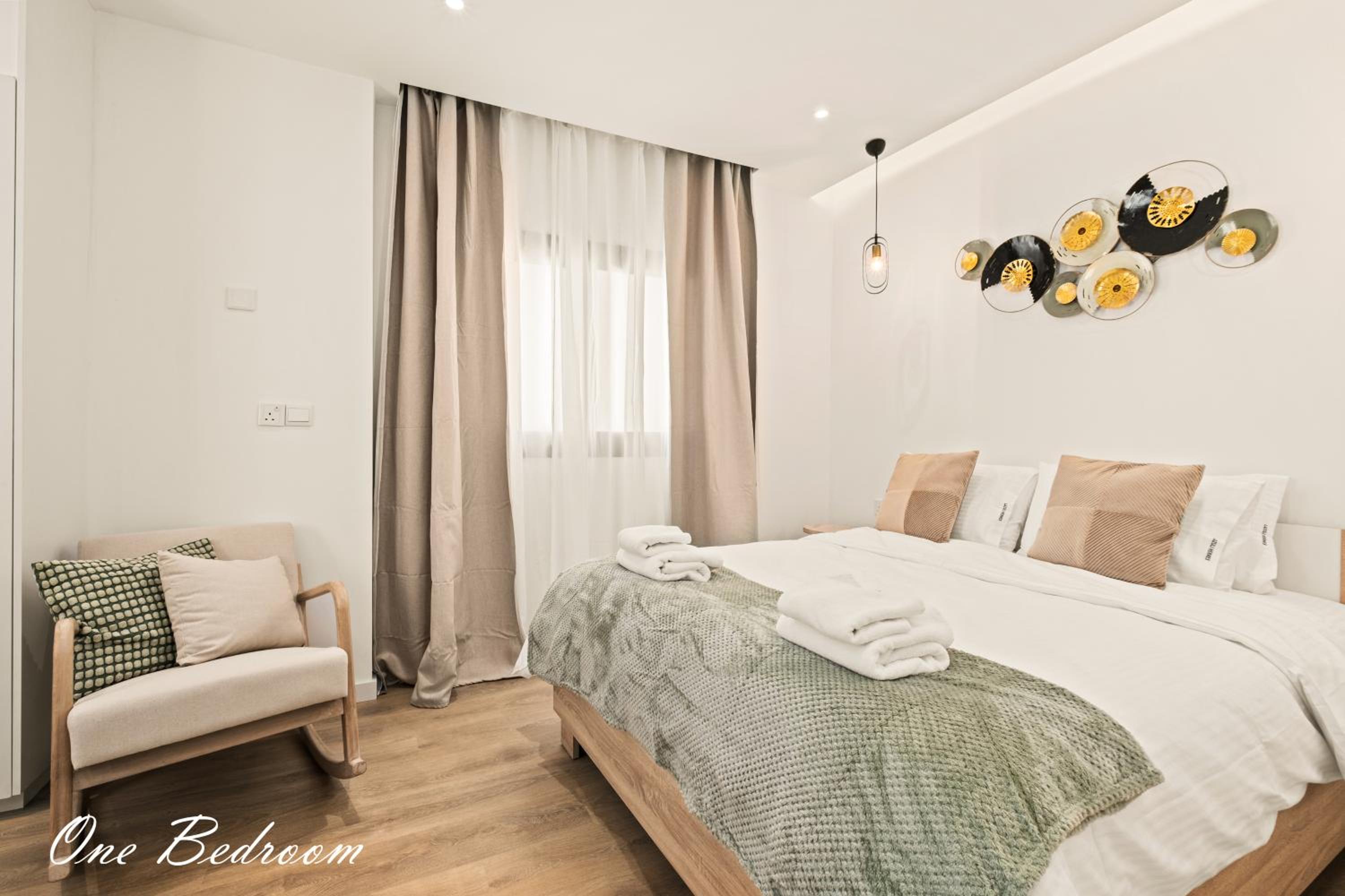 Lazuli Hermes Apartments