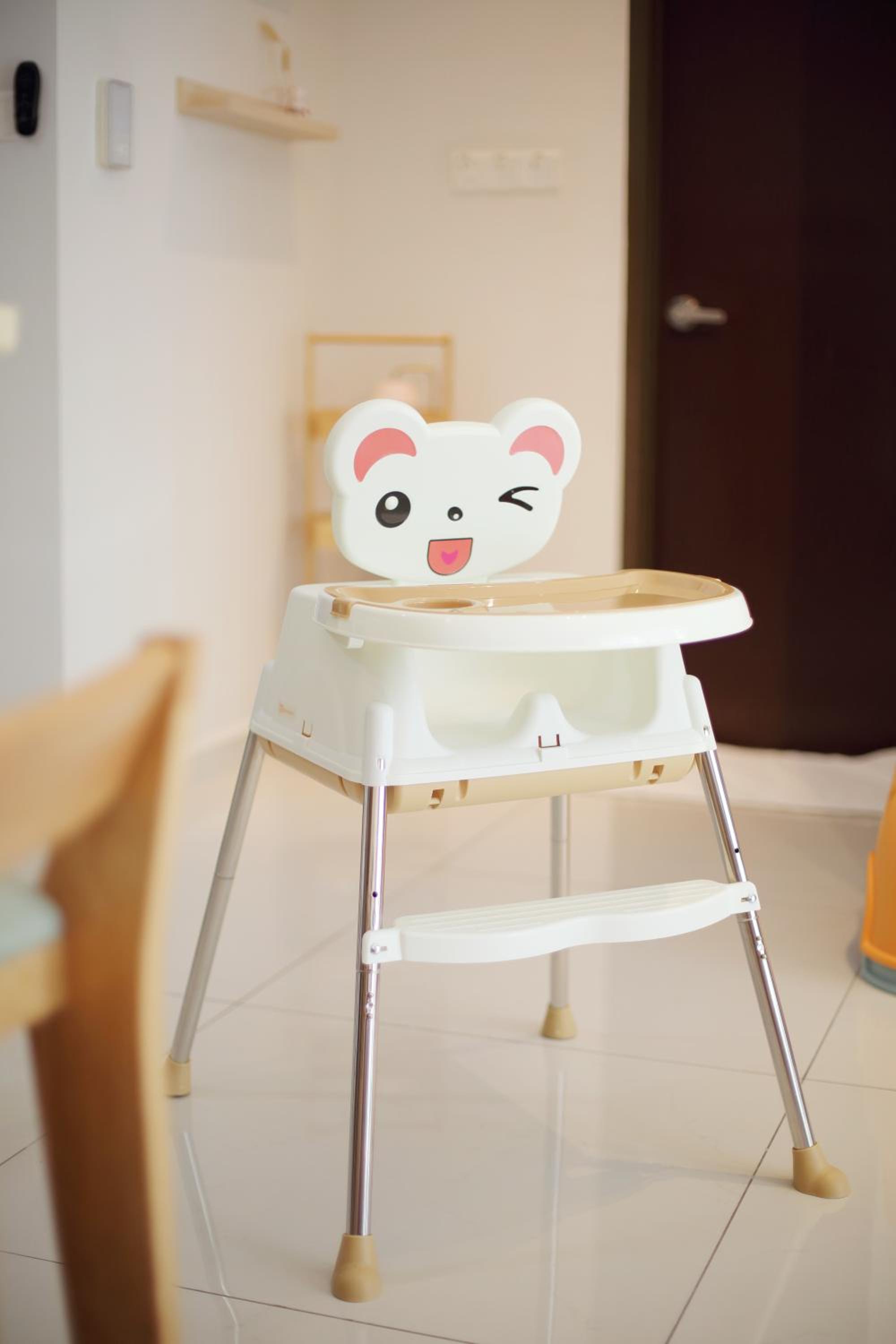 Kid-Loving Poolside Haven - 2BR - Netflix - Games