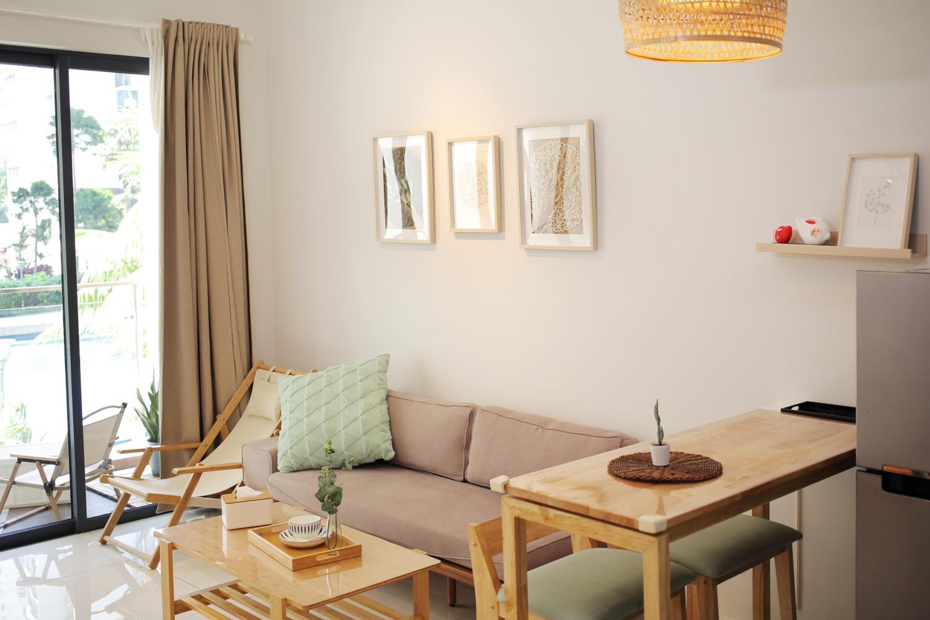 Kid-Loving Poolside Haven - 2BR - Netflix - Games