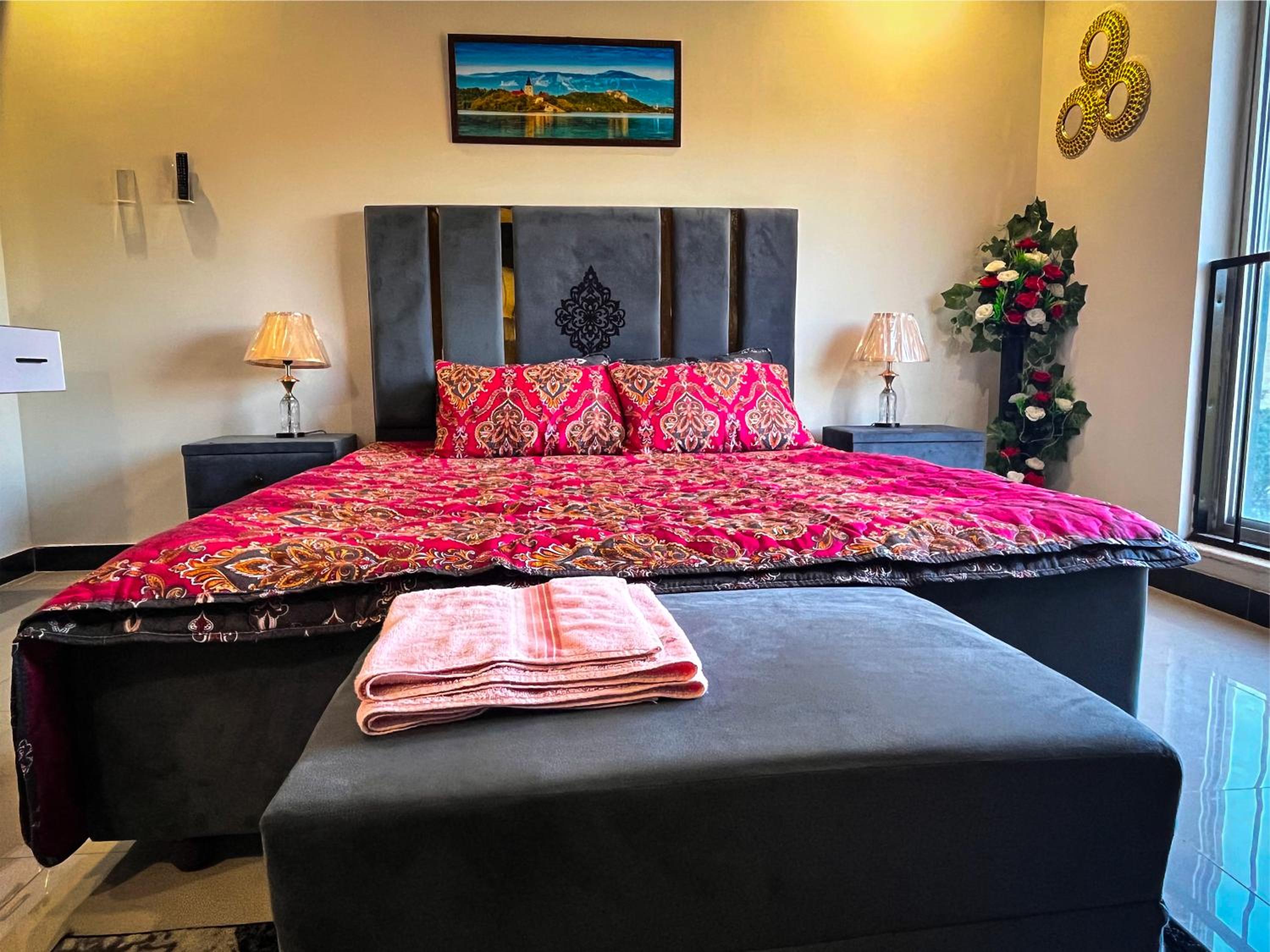 One bed Luxury apartment view 4