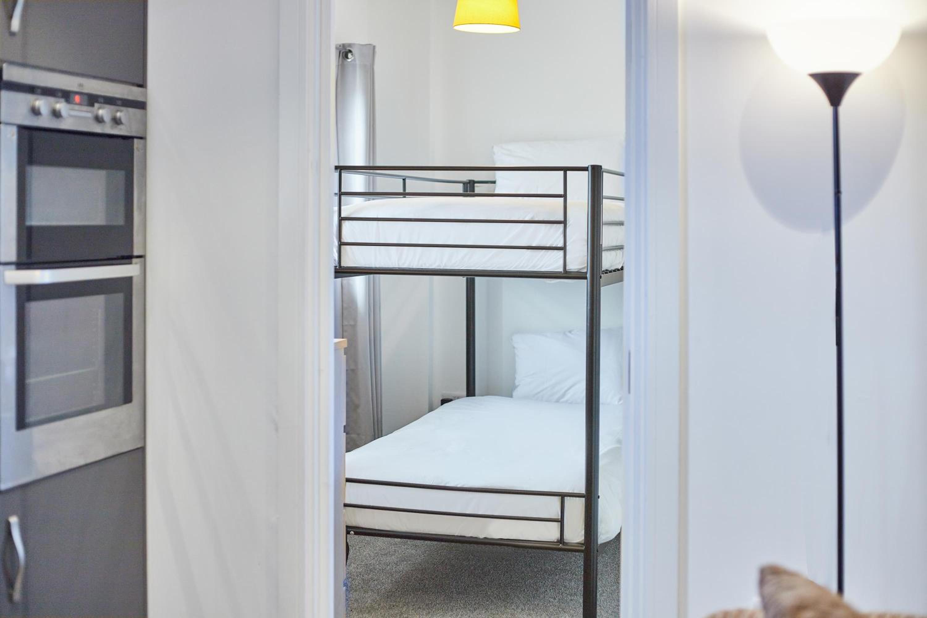 Jackson Court Apartment 3