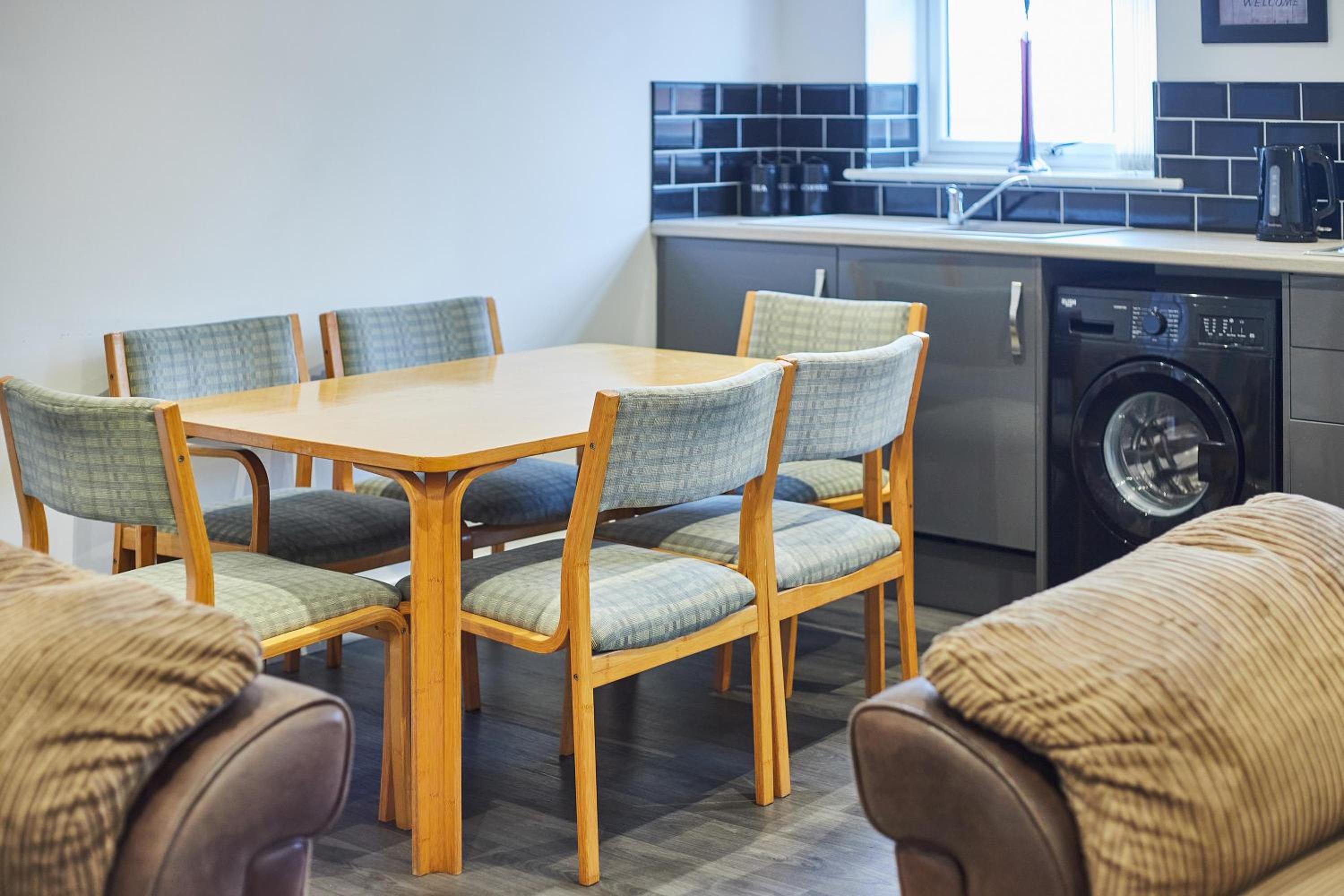 Jackson Court Apartment 3